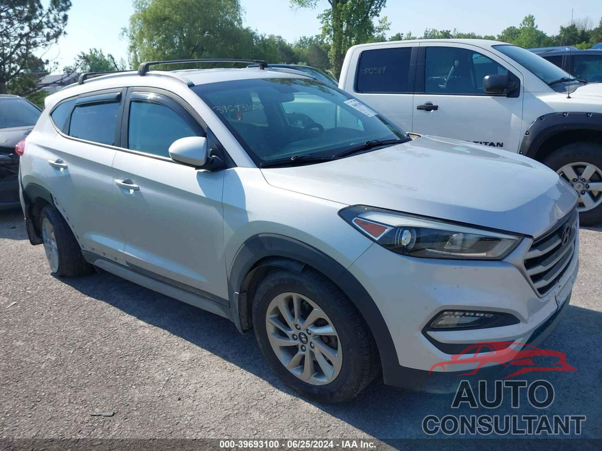 HYUNDAI TUCSON 2017 - KM8J3CA46HU569482