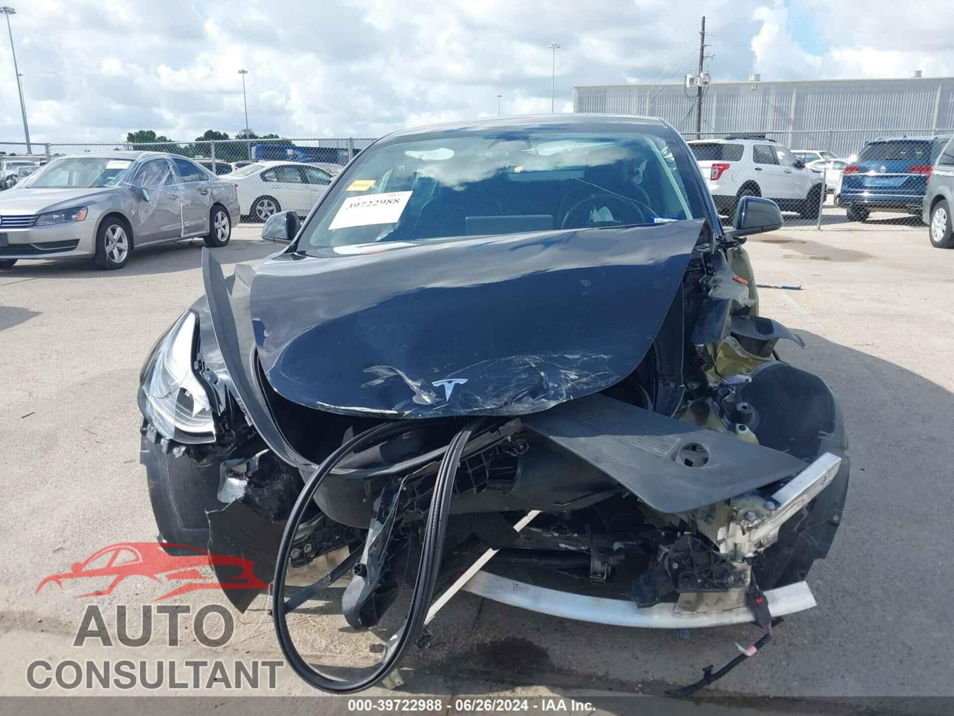 TESLA MODEL 3 2021 - 5YJ3E1EAXMF867600