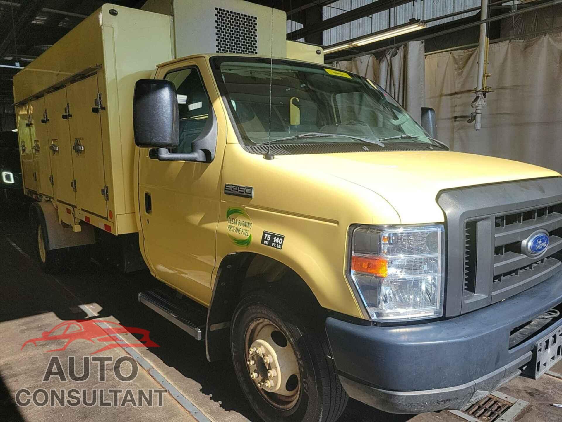 FORD ECONOLINE 2019 - 1FDXE4FS4KDC53748