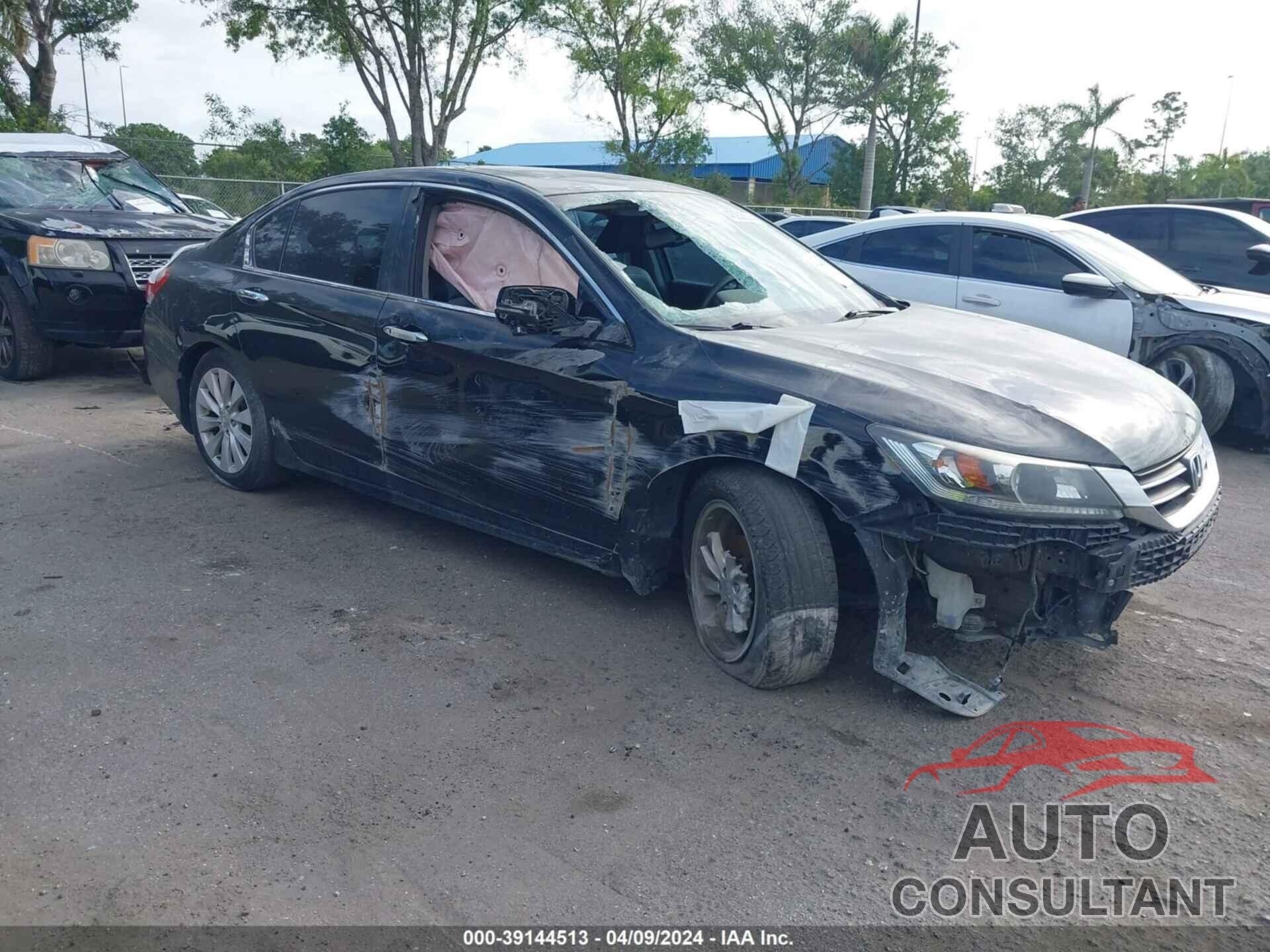 HONDA ACCORD 2015 - 1HGCR2F83FA159370