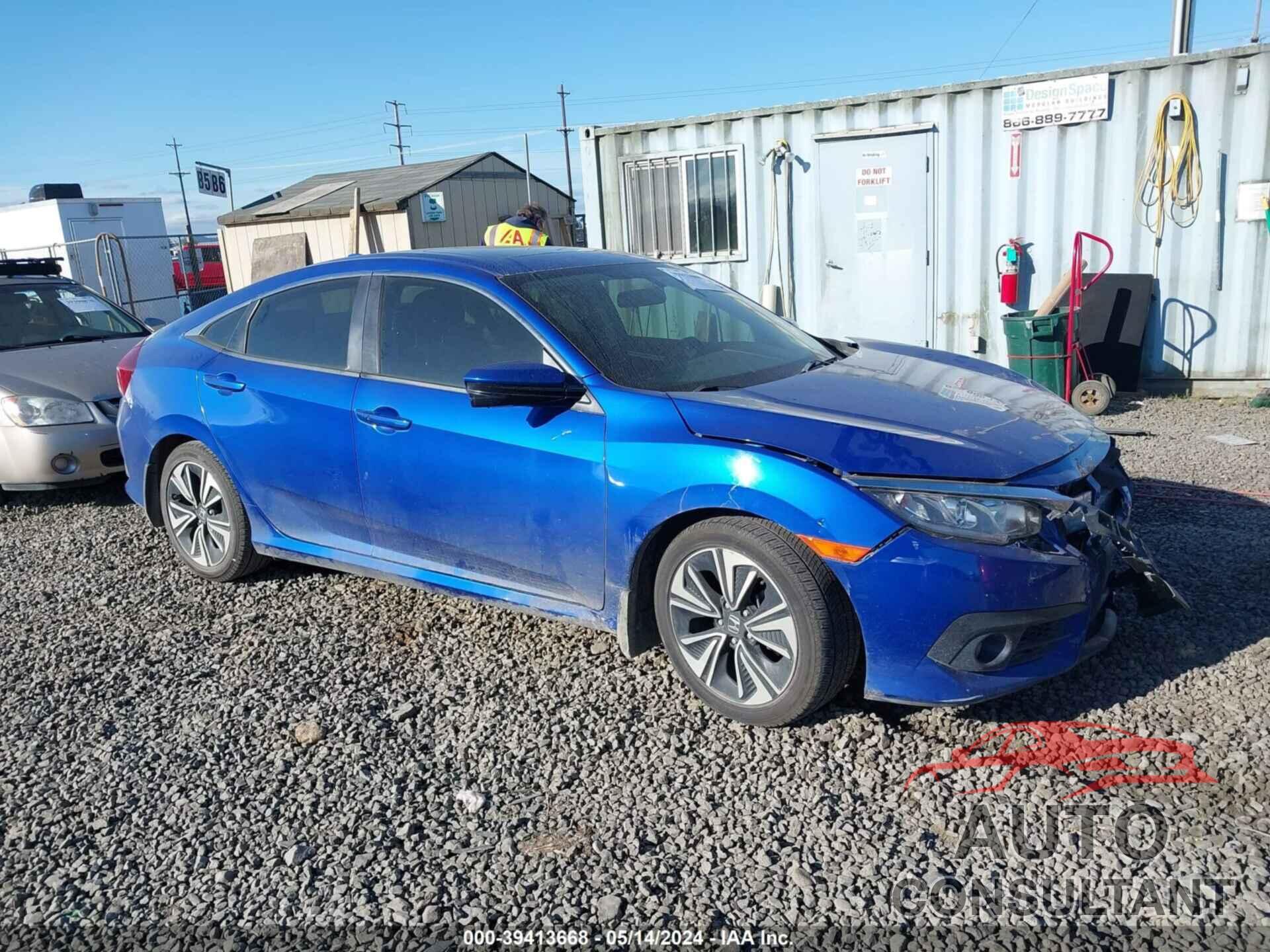 HONDA CIVIC 2018 - JHMFC1F38JX018701