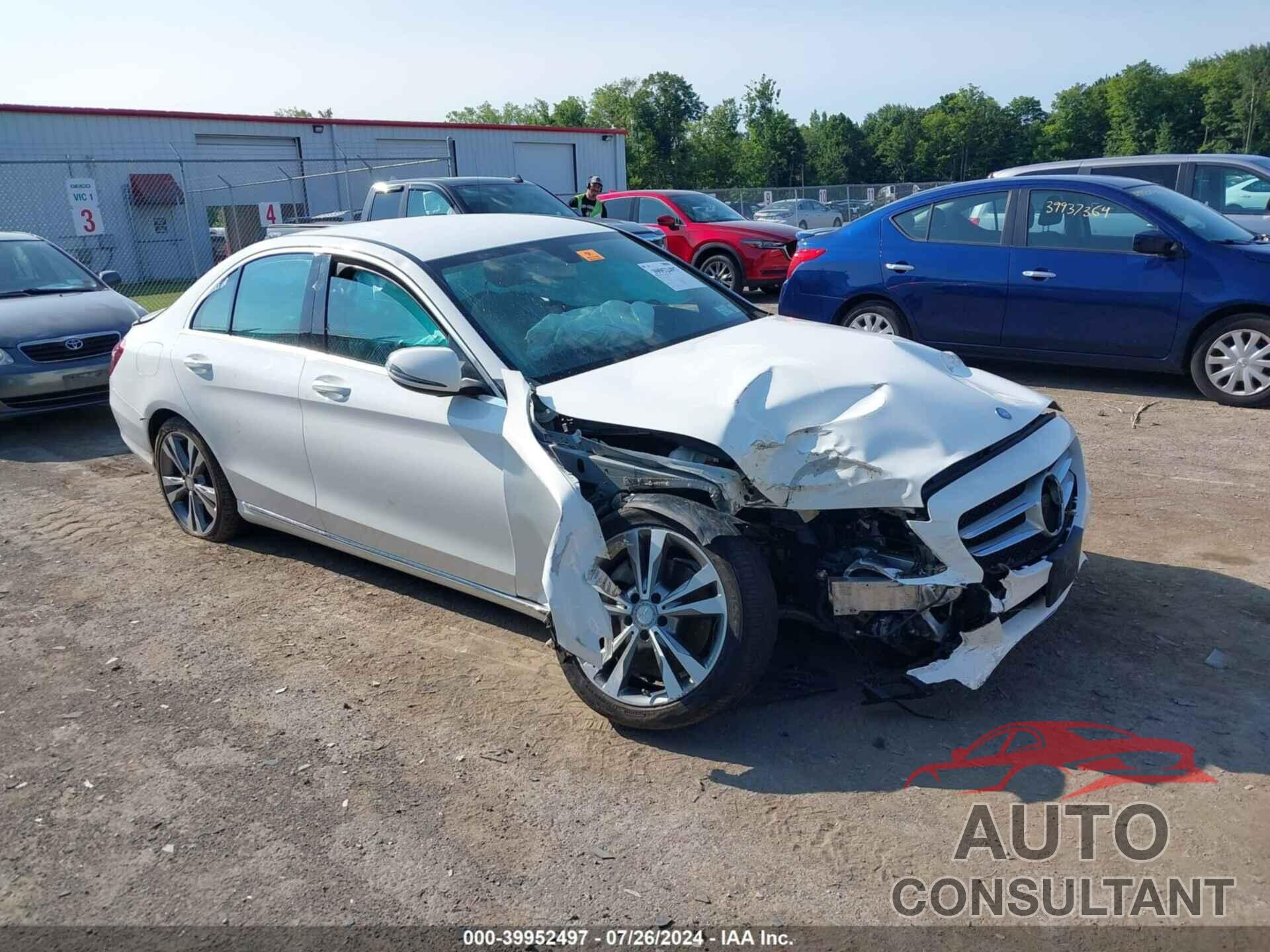 MERCEDES-BENZ C 300 2016 - 55SWF4KB7GU109855