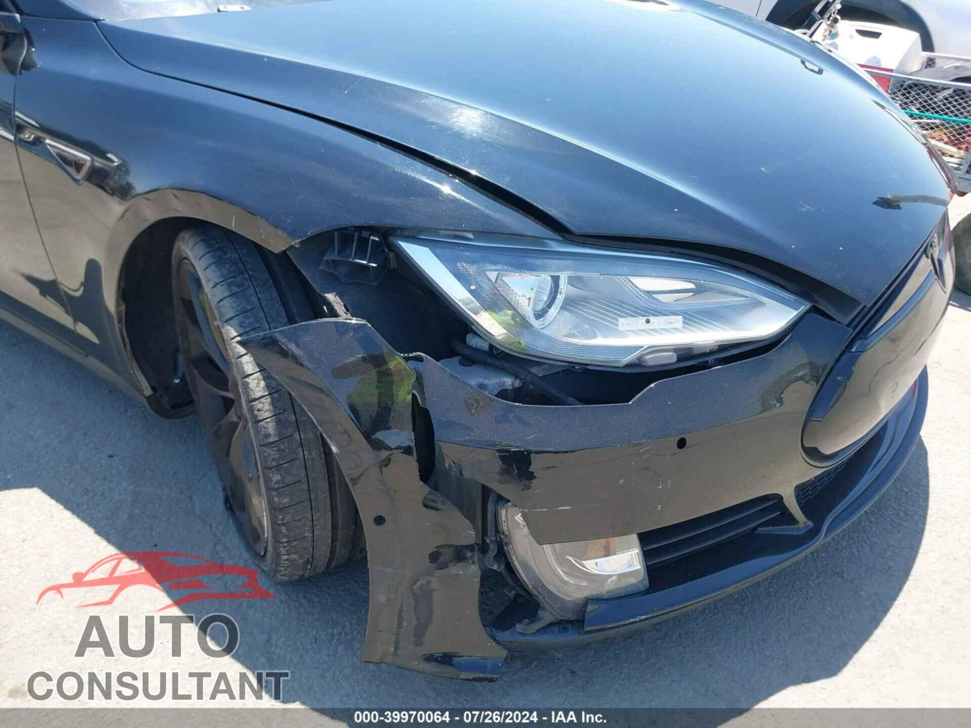 TESLA MODEL S 2016 - 5YJSA1E17GF125201