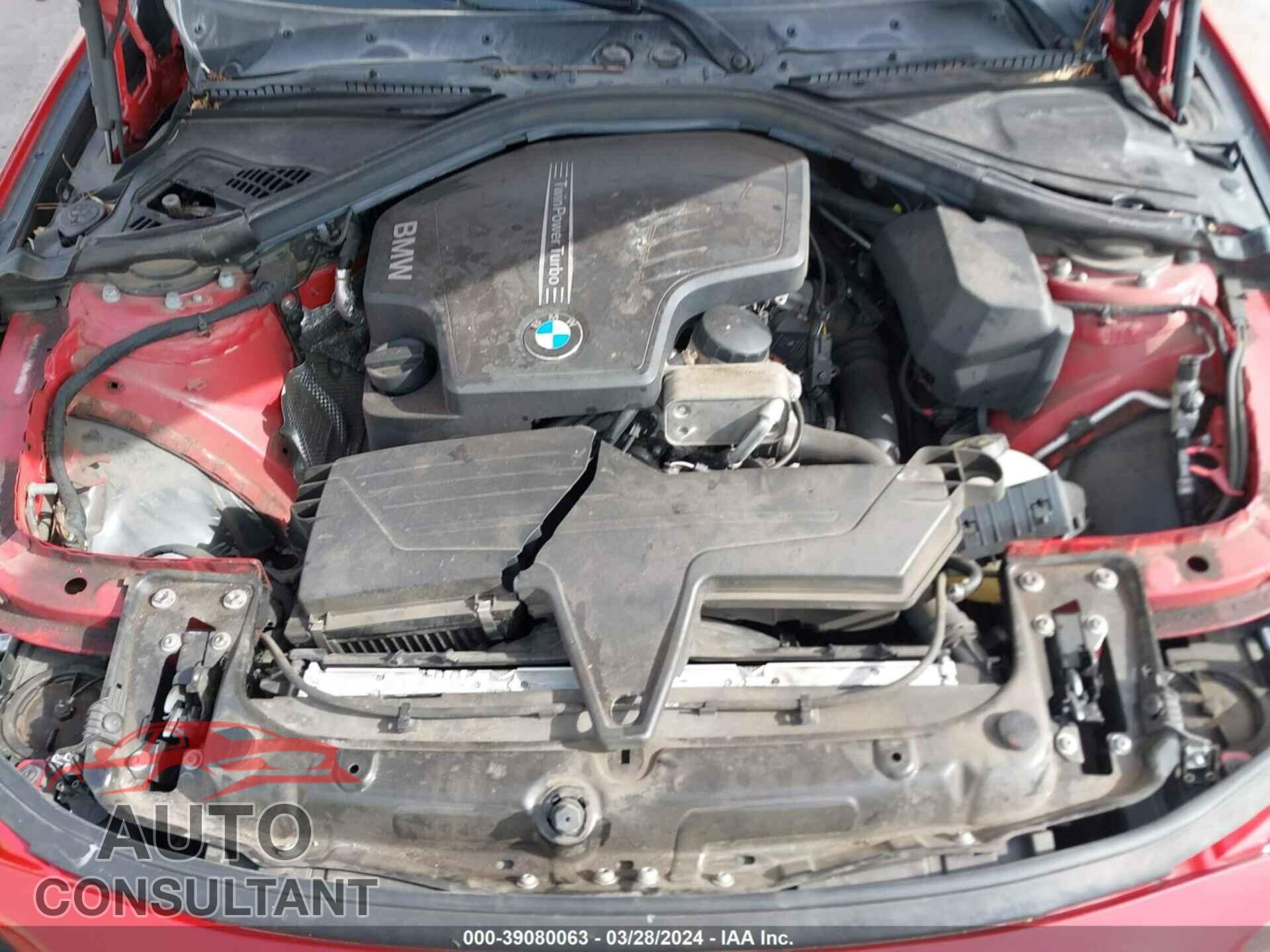 BMW 320I 2016 - WBA8E1G52GNU10045