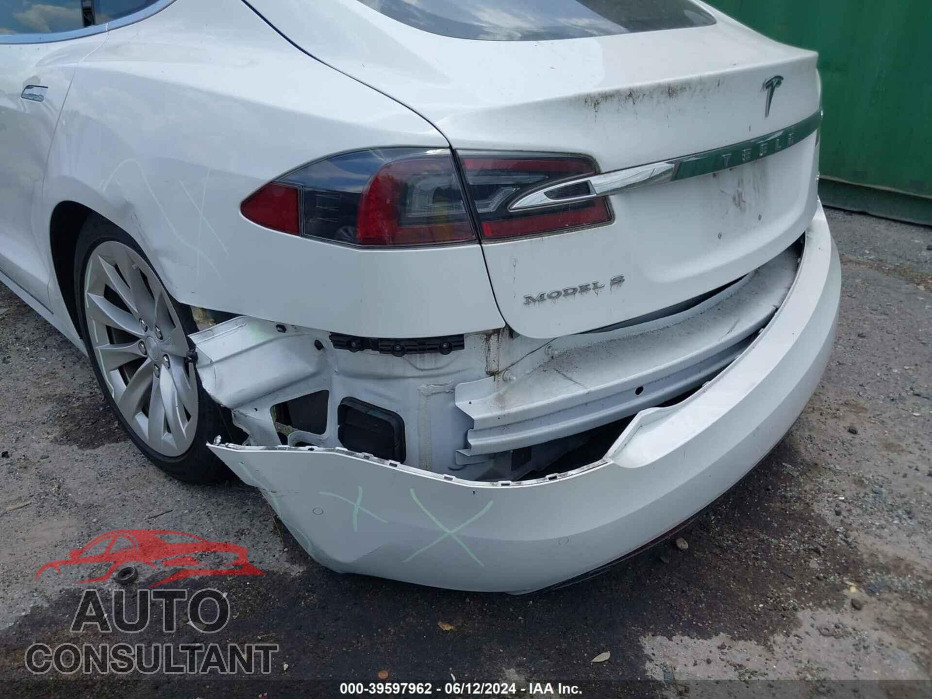 TESLA MODEL S 2017 - 5YJSA1E26HF190664