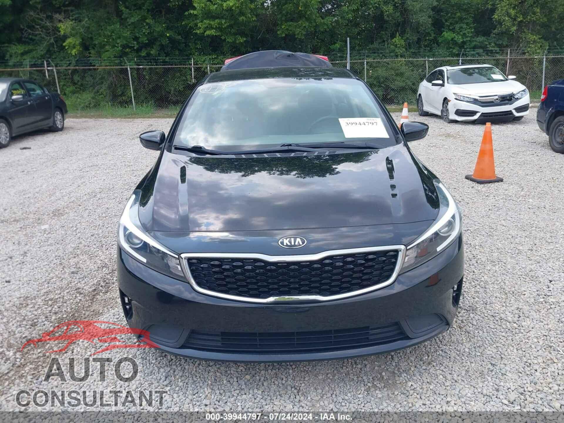 KIA FORTE 2017 - 3KPFK4A7XHE114033