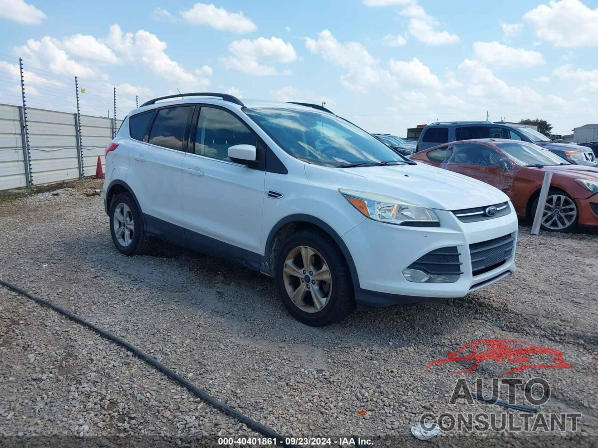 FORD ESCAPE 2016 - 1FMCU0GXXGUB01095