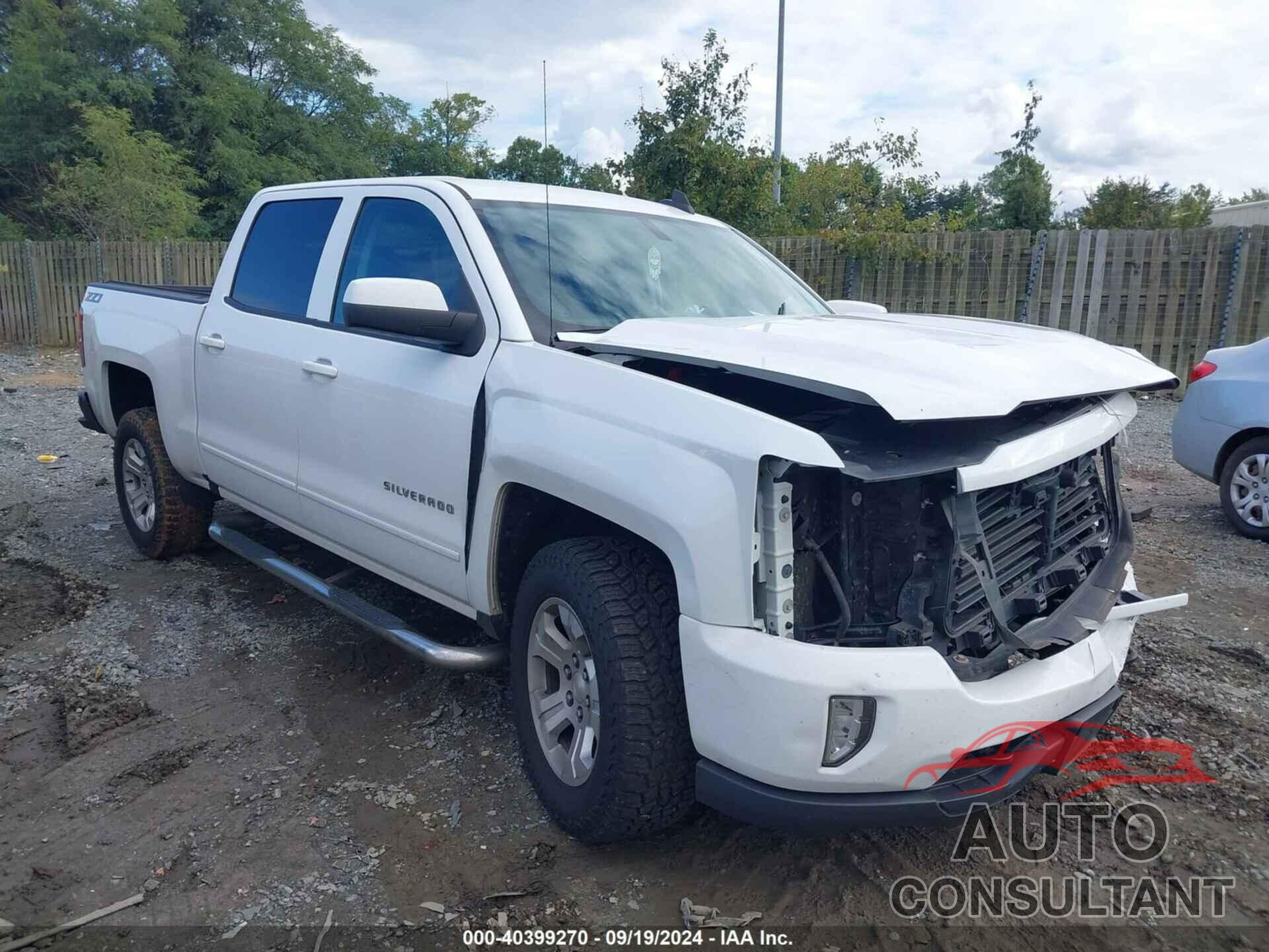 CHEVROLET SILVERADO 1500 2018 - 3GCUKREC0JG349756