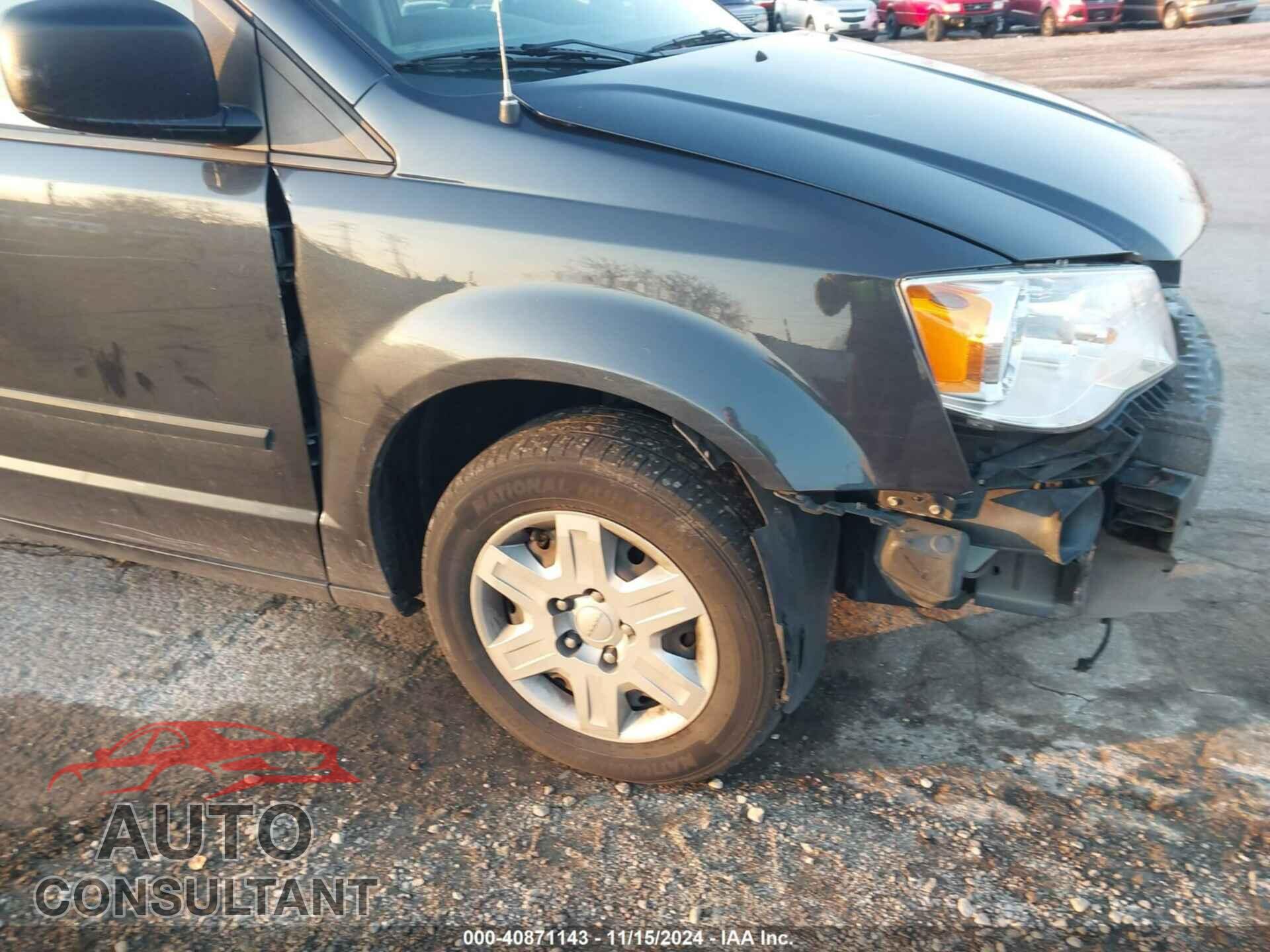 DODGE GRAND CARAVAN 2013 - 2C4RDGBG0DR615593