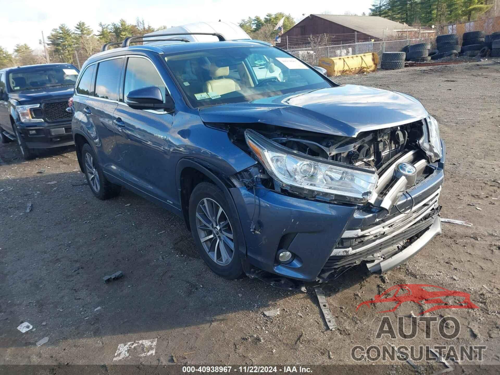 TOYOTA HIGHLANDER HYBRID 2018 - 5TDJGRFH2JS044131