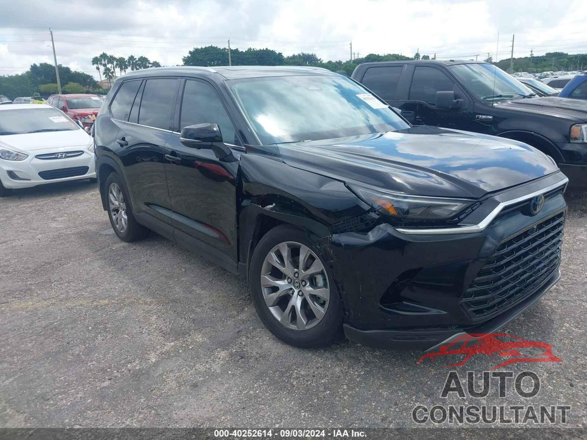 TOYOTA GRAND HIGHLANDER 2024 - 5TDAAAB50RS055235