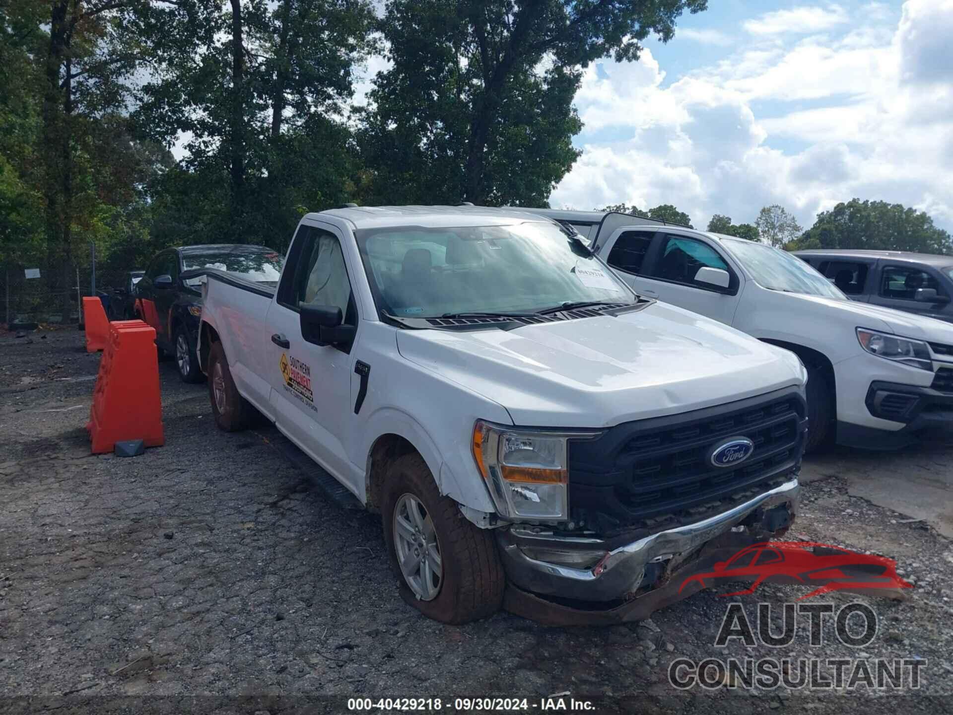 FORD F-150 2022 - 1FTMF1C55NKD54556