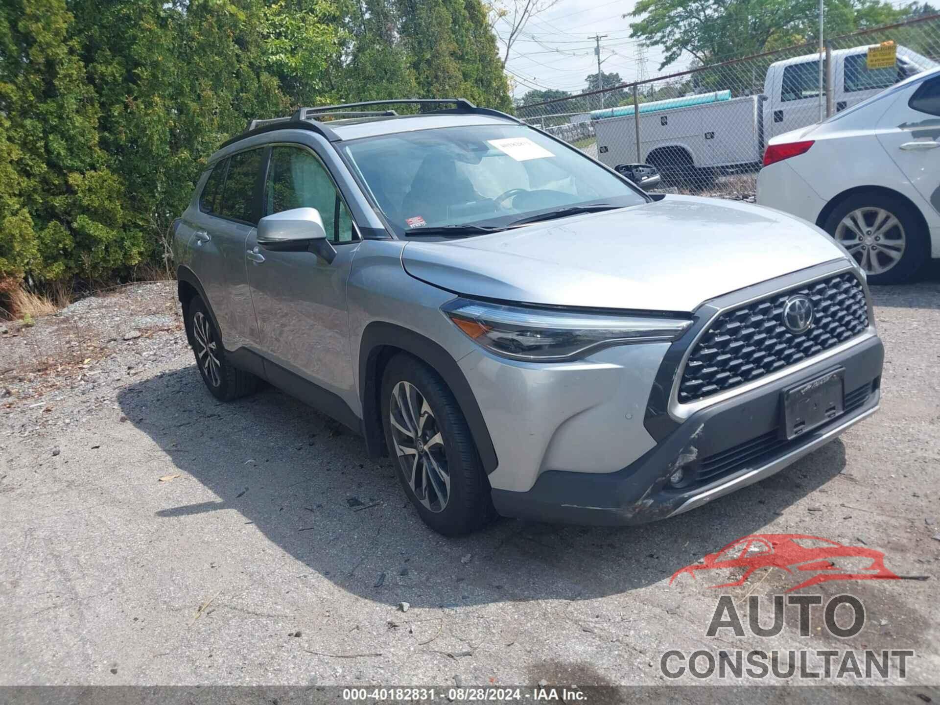 TOYOTA COROLLA CROSS 2022 - 7MUDAABG4NV041675
