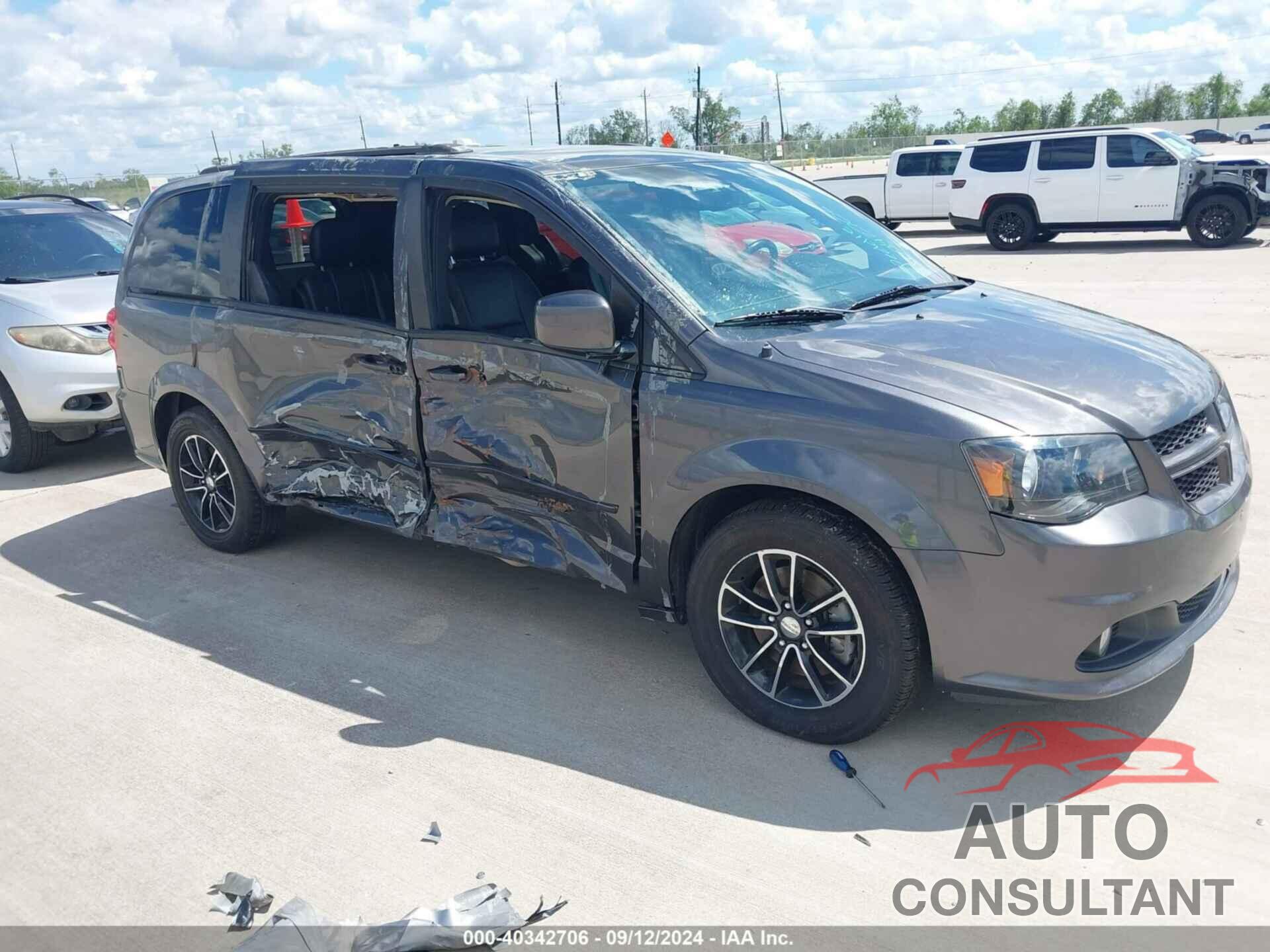 DODGE GRAND CARAVAN 2017 - 2C4RDGEGXHR715718