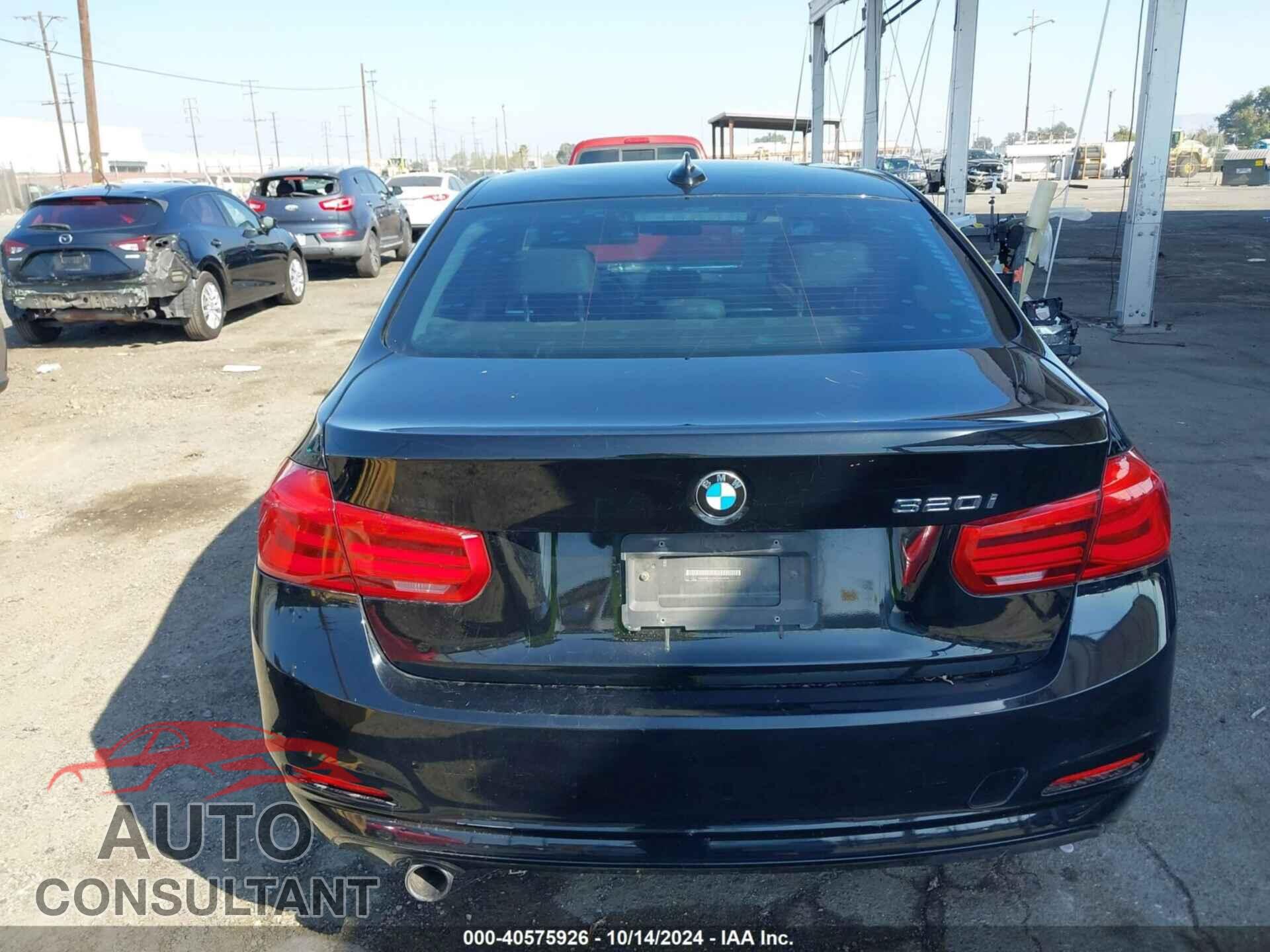 BMW 320I 2016 - WBA8E1G59GNU11029