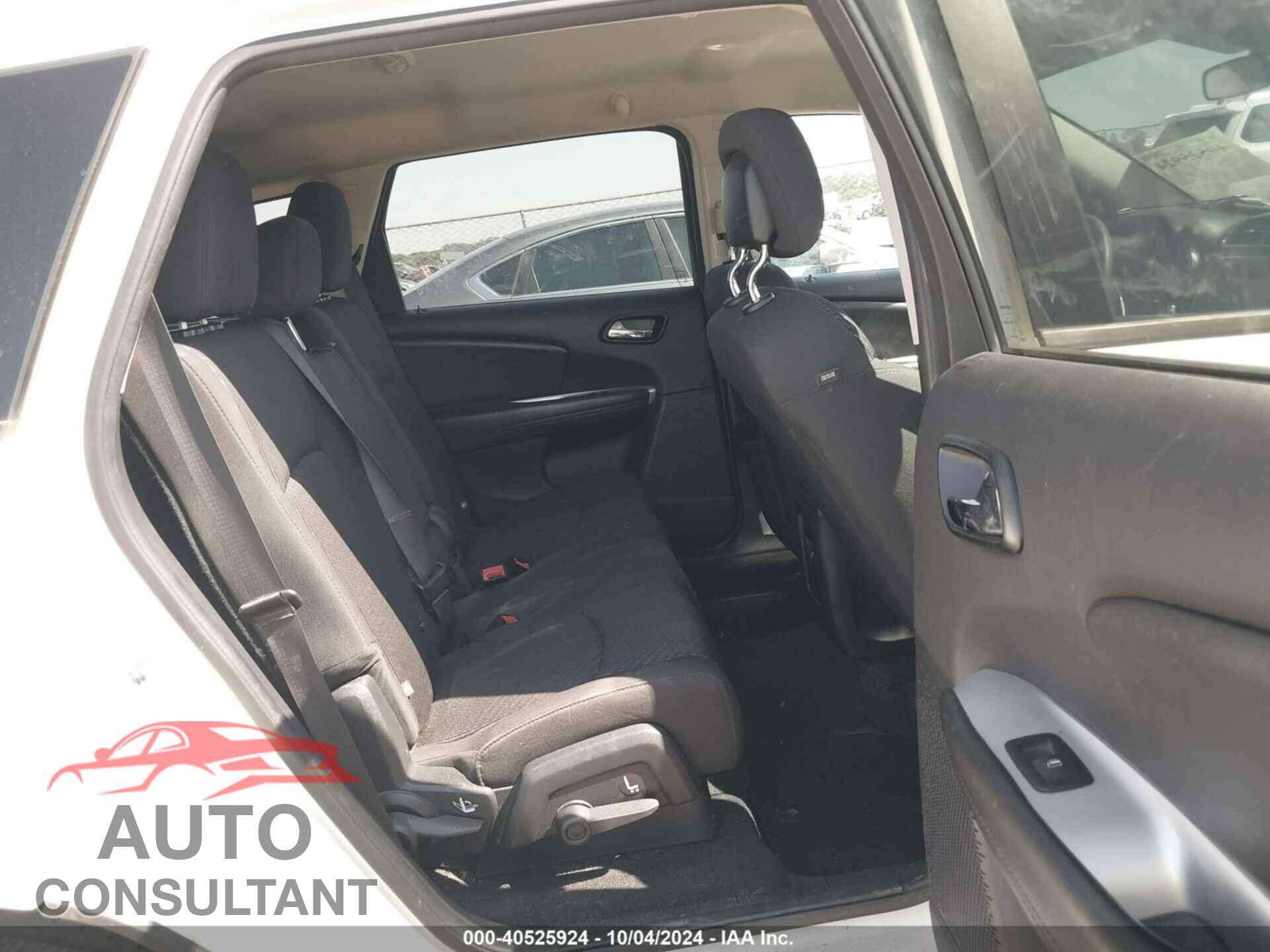 DODGE JOURNEY 2017 - 3C4PDCAB4HT710117