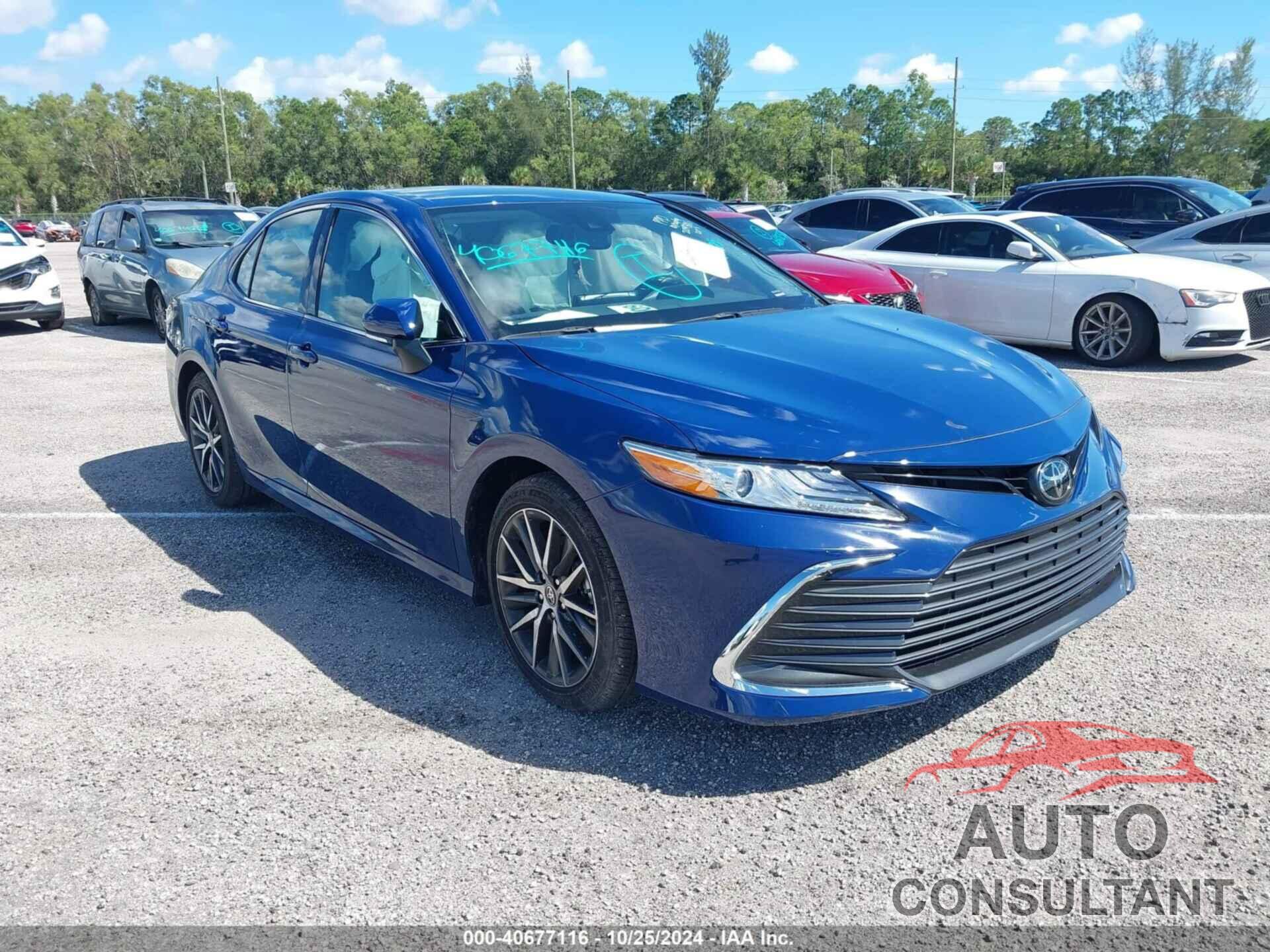 TOYOTA CAMRY 2024 - 4T1F11AK3RU204306