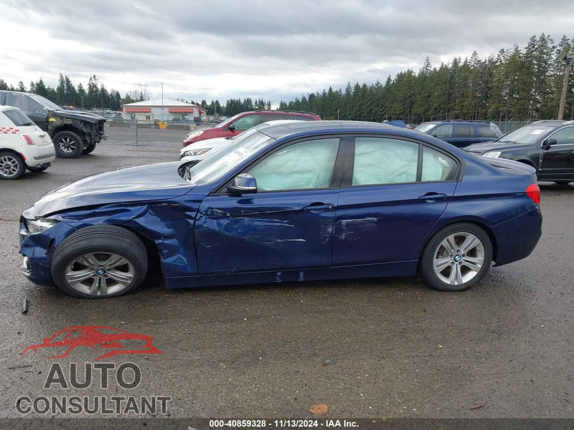BMW 328I 2016 - WBA8E3G55GNU01528