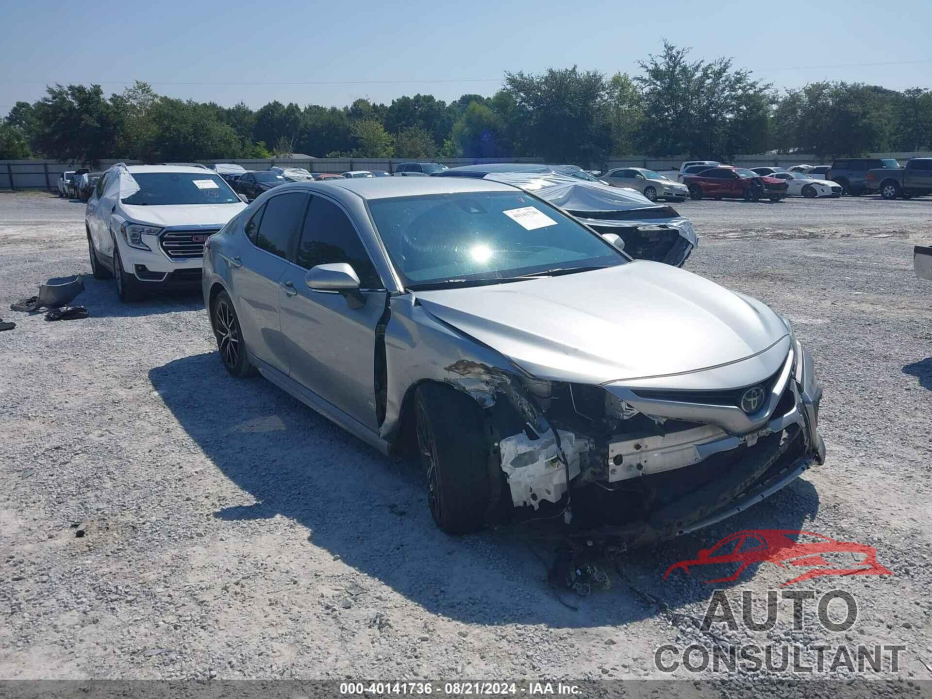 TOYOTA CAMRY 2022 - 4T1G11AK6NU670634