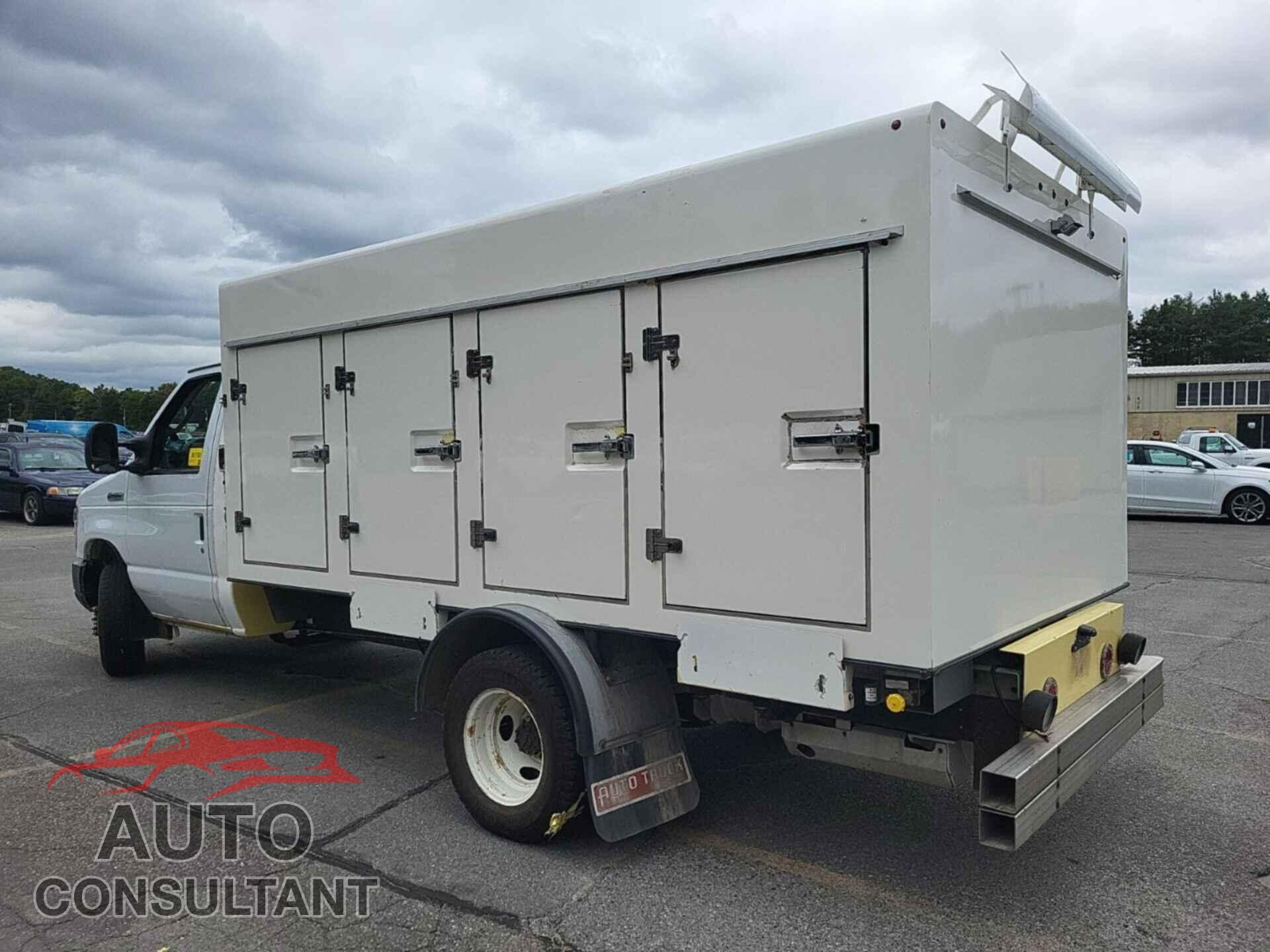 FORD ECONOLINE 2017 - 1FDXE4FS5HDC72186