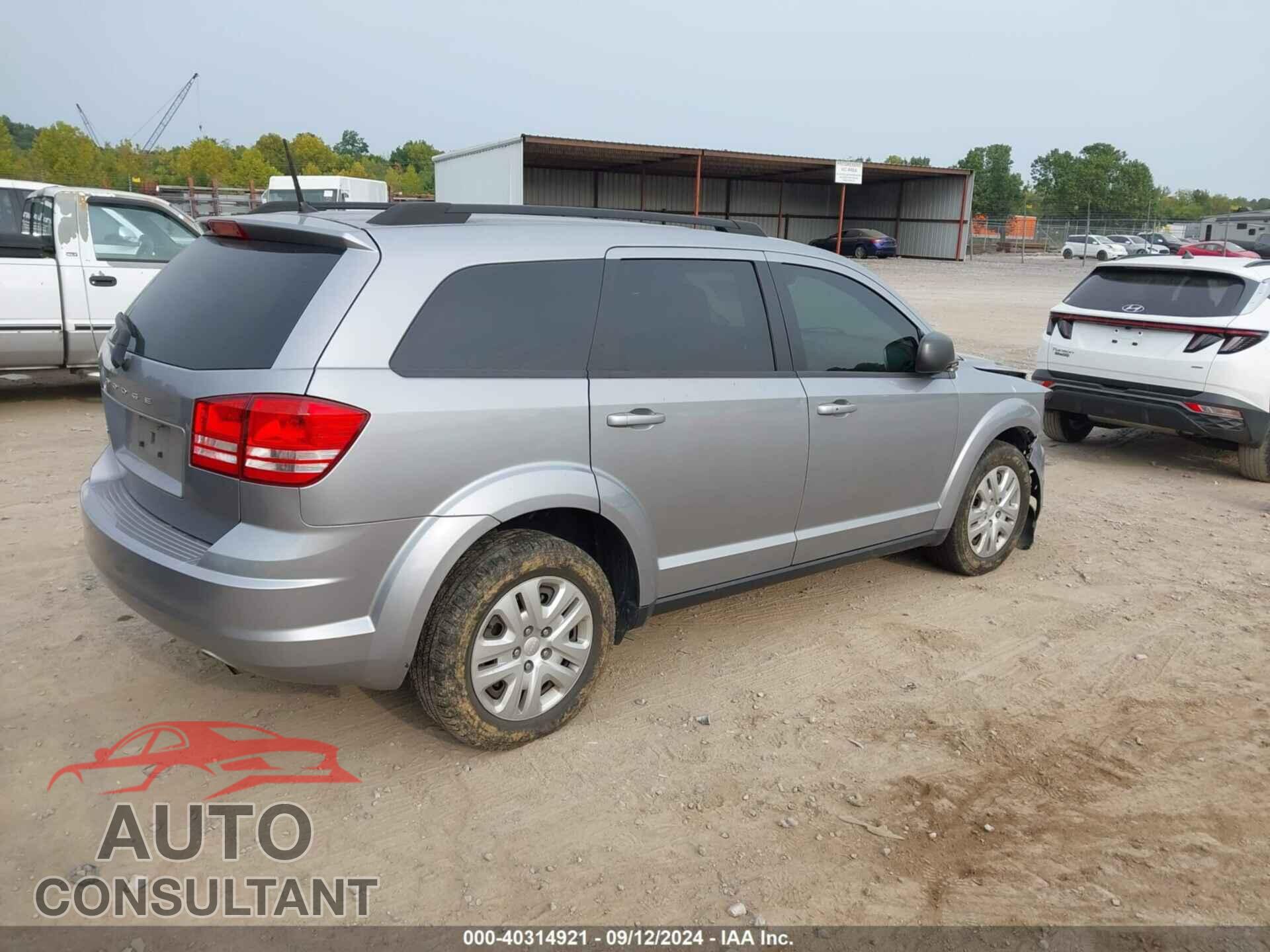 DODGE JOURNEY 2018 - 3C4PDCAB4JT520730