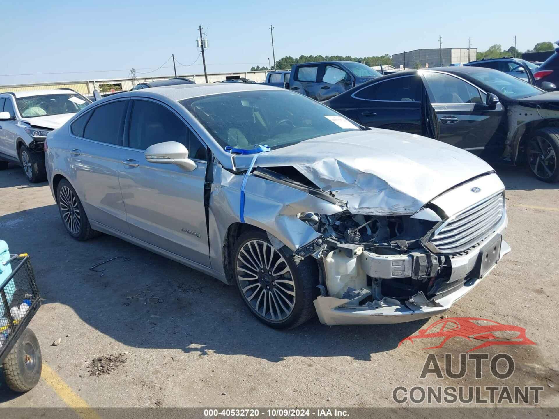 FORD FUSION HYBRID 2018 - 3FA6P0RU7JR194111