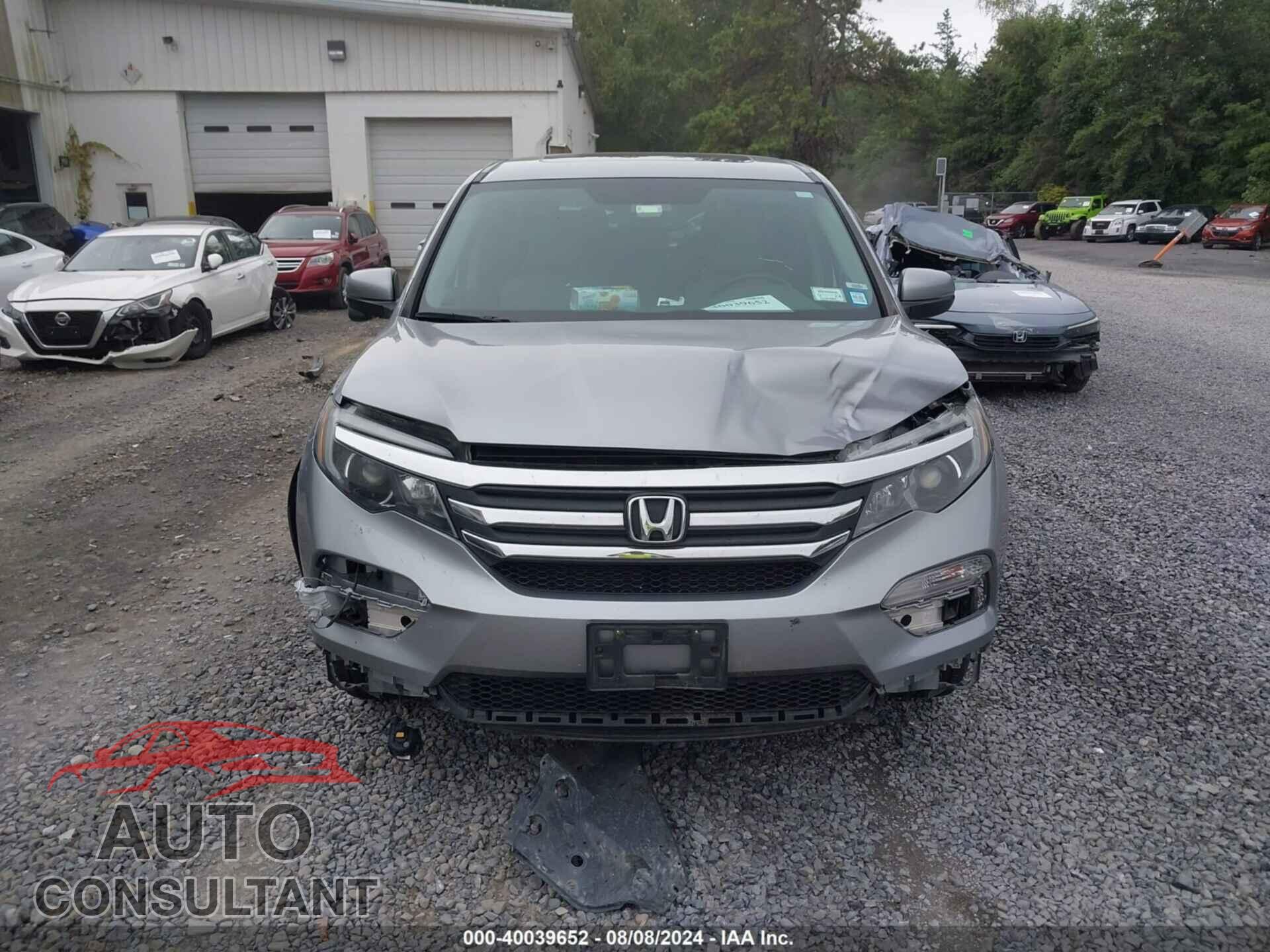 HONDA PILOT 2018 - 5FNYF6H51JB039428