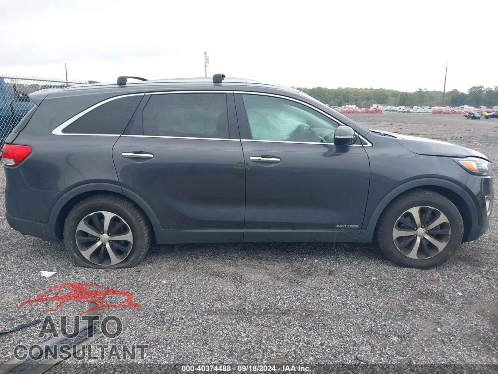KIA SORENTO 2016 - 5XYPHDA55GG156158