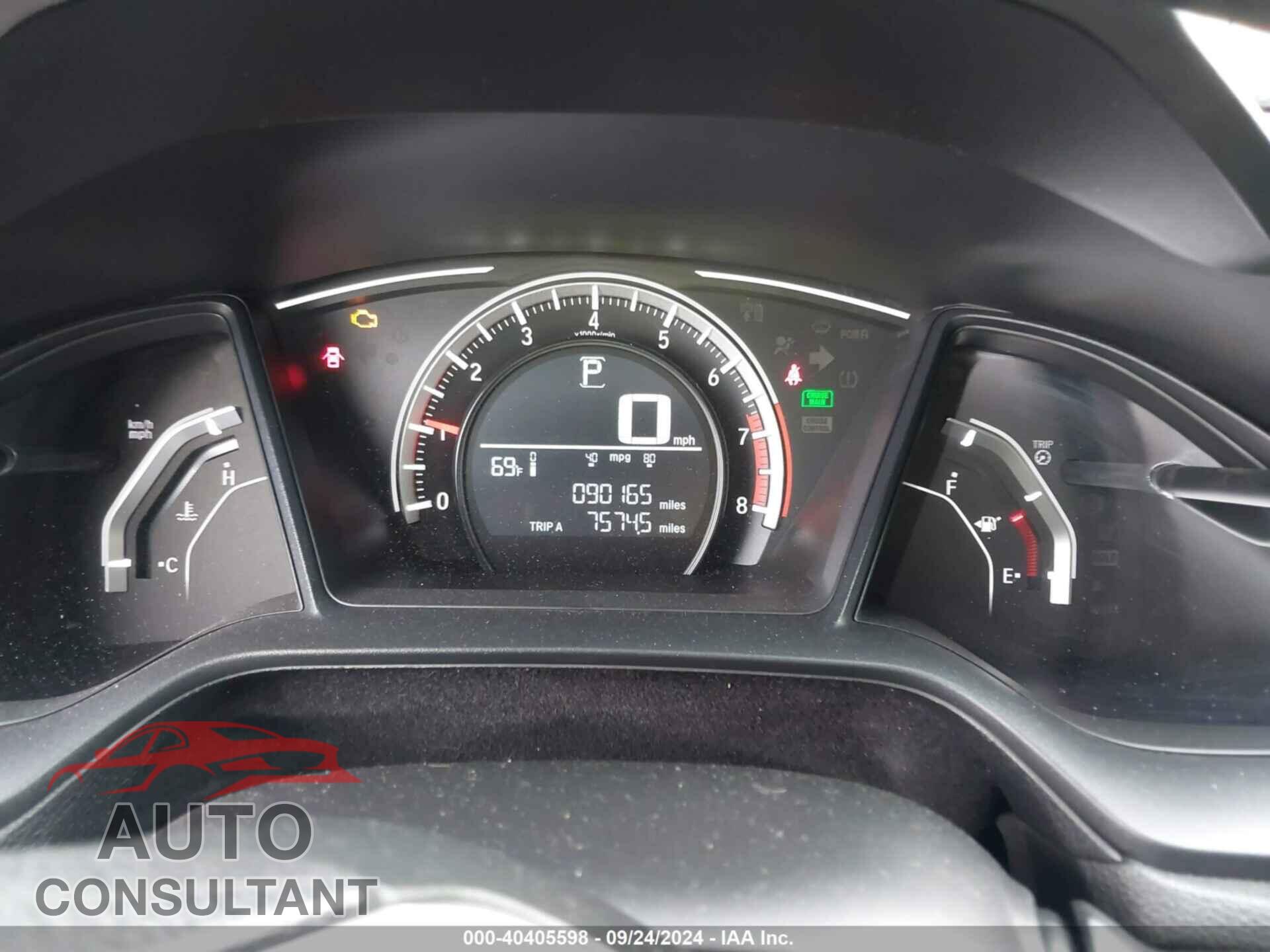 HONDA CIVIC 2017 - 2HGFC2F57HH577424