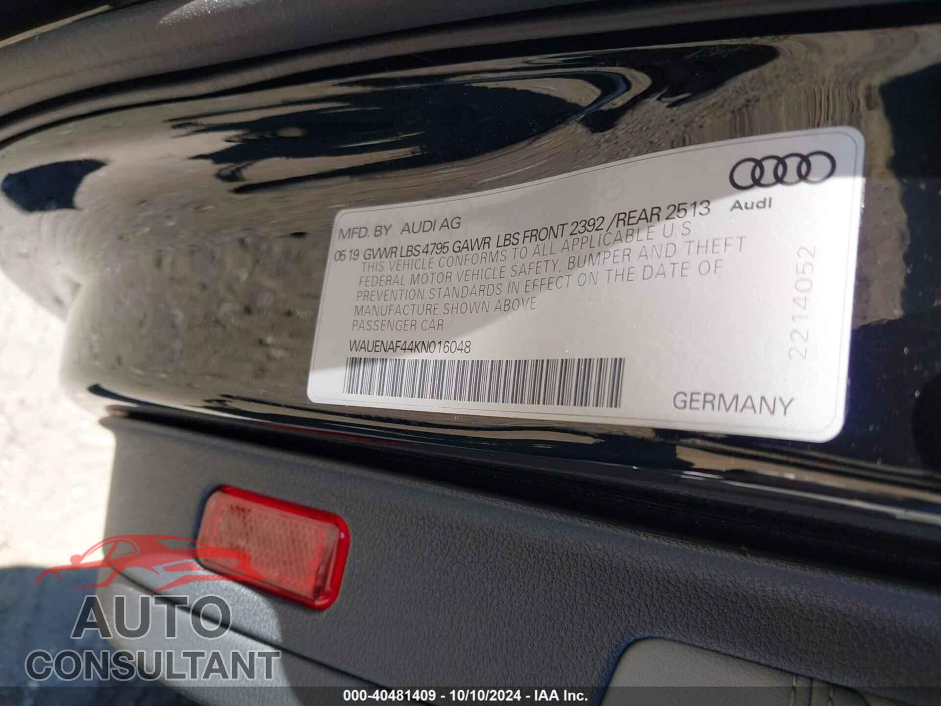 AUDI A4 2019 - WAUENAF44KN016048