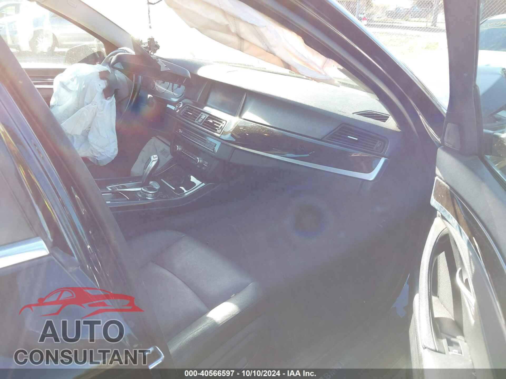 BMW 528I 2015 - WBA5A7C51FD621202