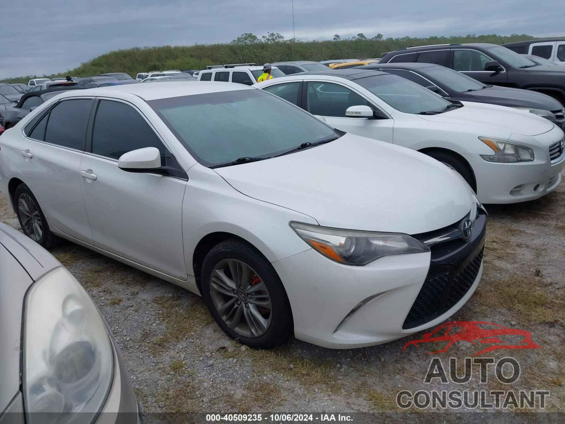 TOYOTA CAMRY 2017 - 4T1BF1FK2HU388001