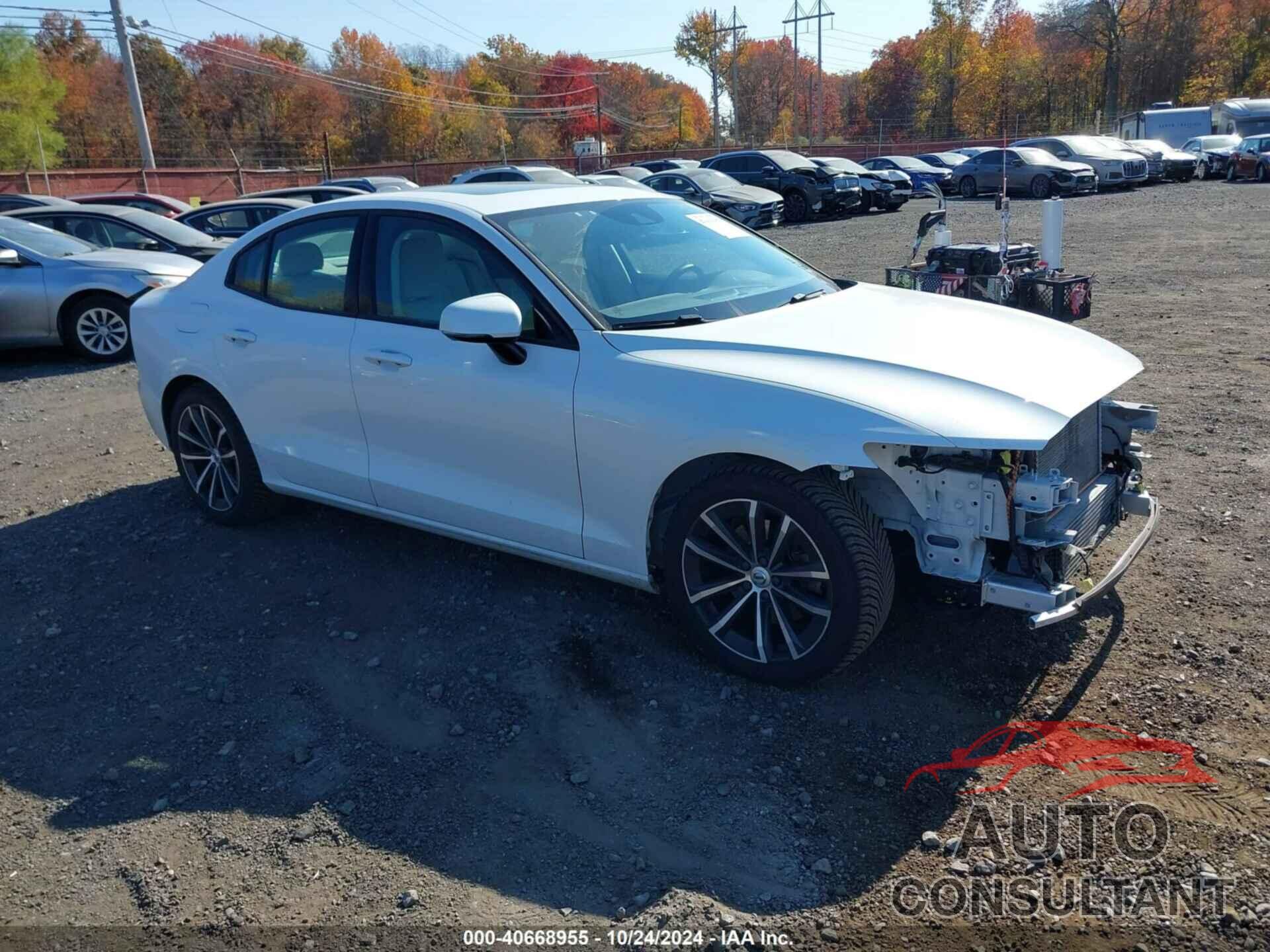 VOLVO S60 2021 - 7JR102FK4MG096321