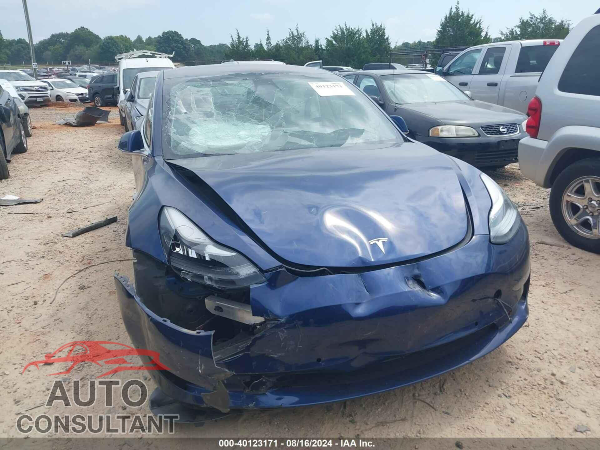TESLA MODEL 3 2018 - 5YJ3E1EA0JF076472