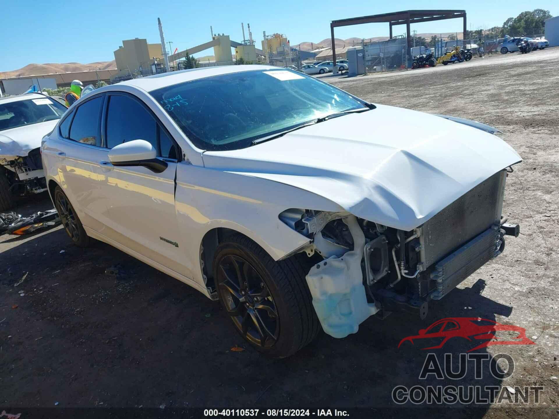 FORD FUSION HYBRID 2018 - 3FA6P0LU3JR242034