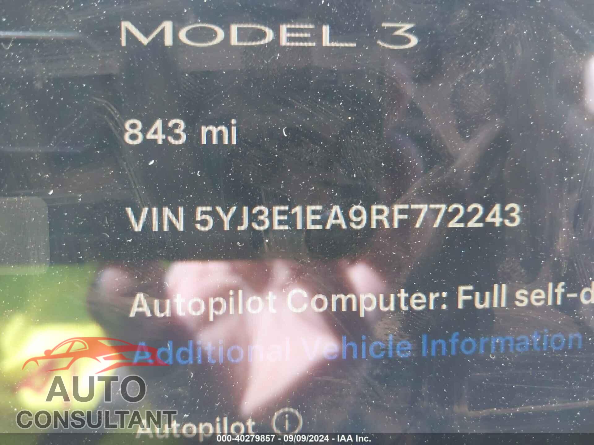 TESLA MODEL 3 2024 - 5YJ3E1EA9RF772243