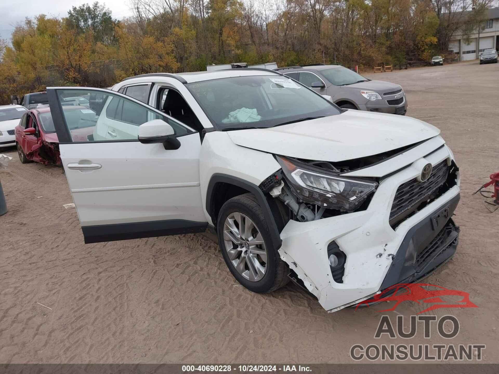 TOYOTA RAV4 2019 - 2T3N1RFV6KC020344