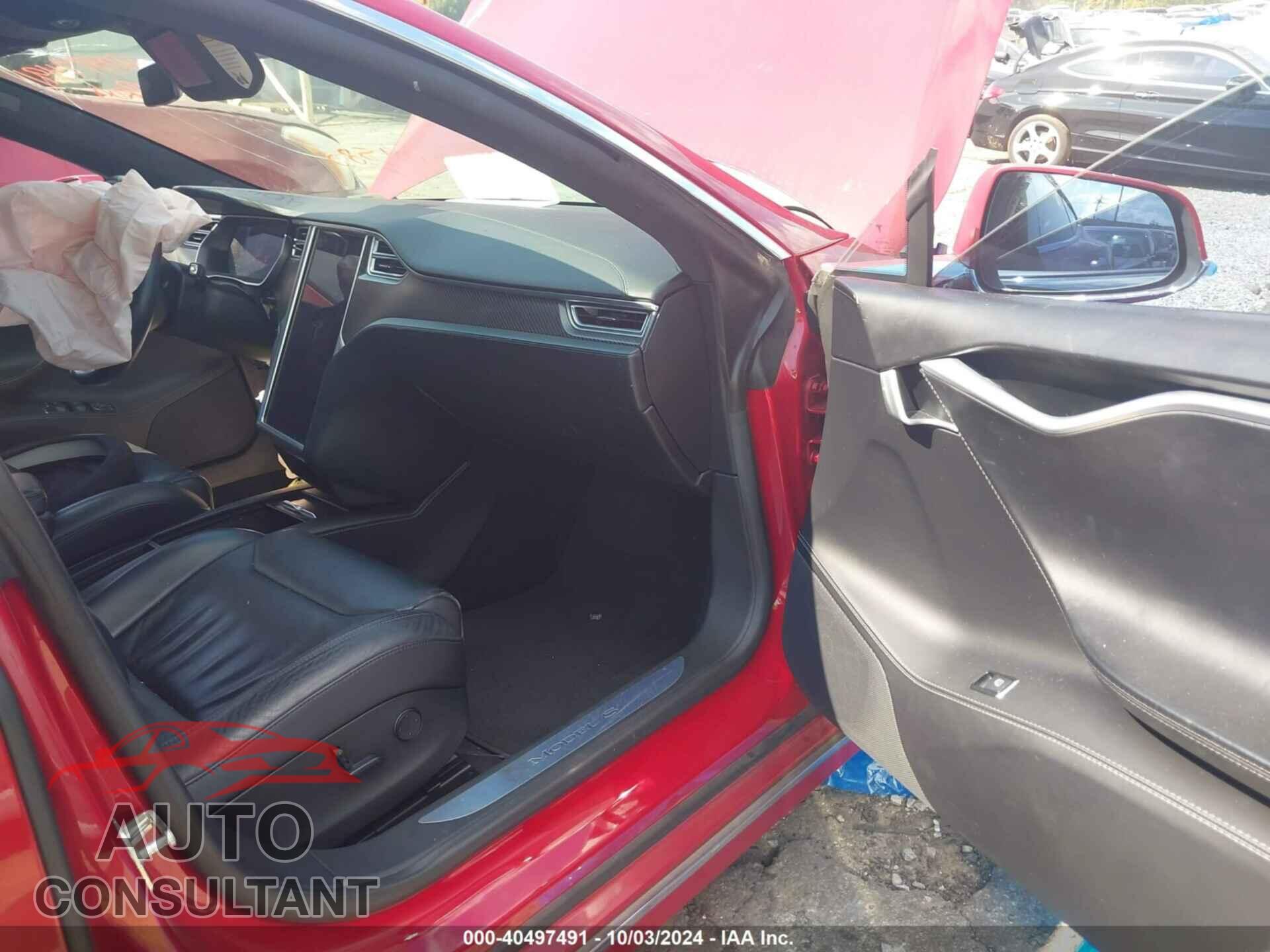 TESLA MODEL S 2017 - 5YJSA1E1XHF209580