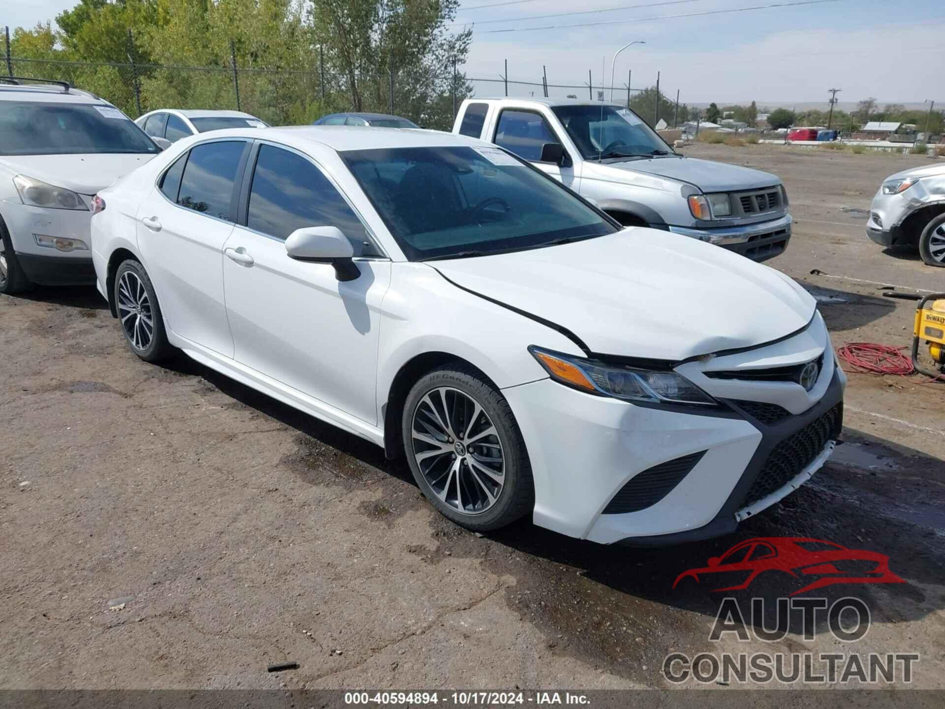 TOYOTA CAMRY 2019 - 4T1B11HK2KU187136