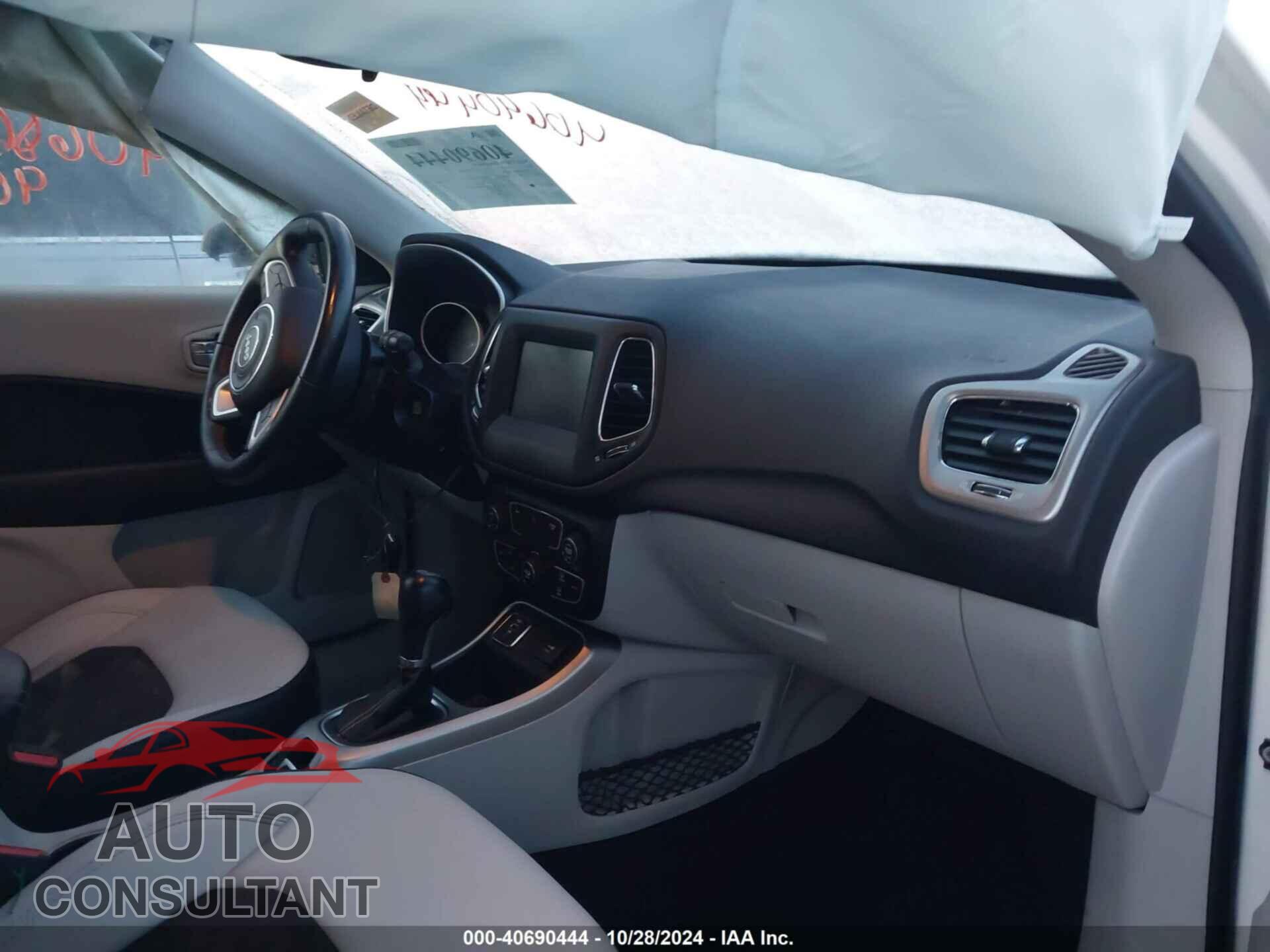 JEEP COMPASS 2019 - 3C4NJCBB2KT640140