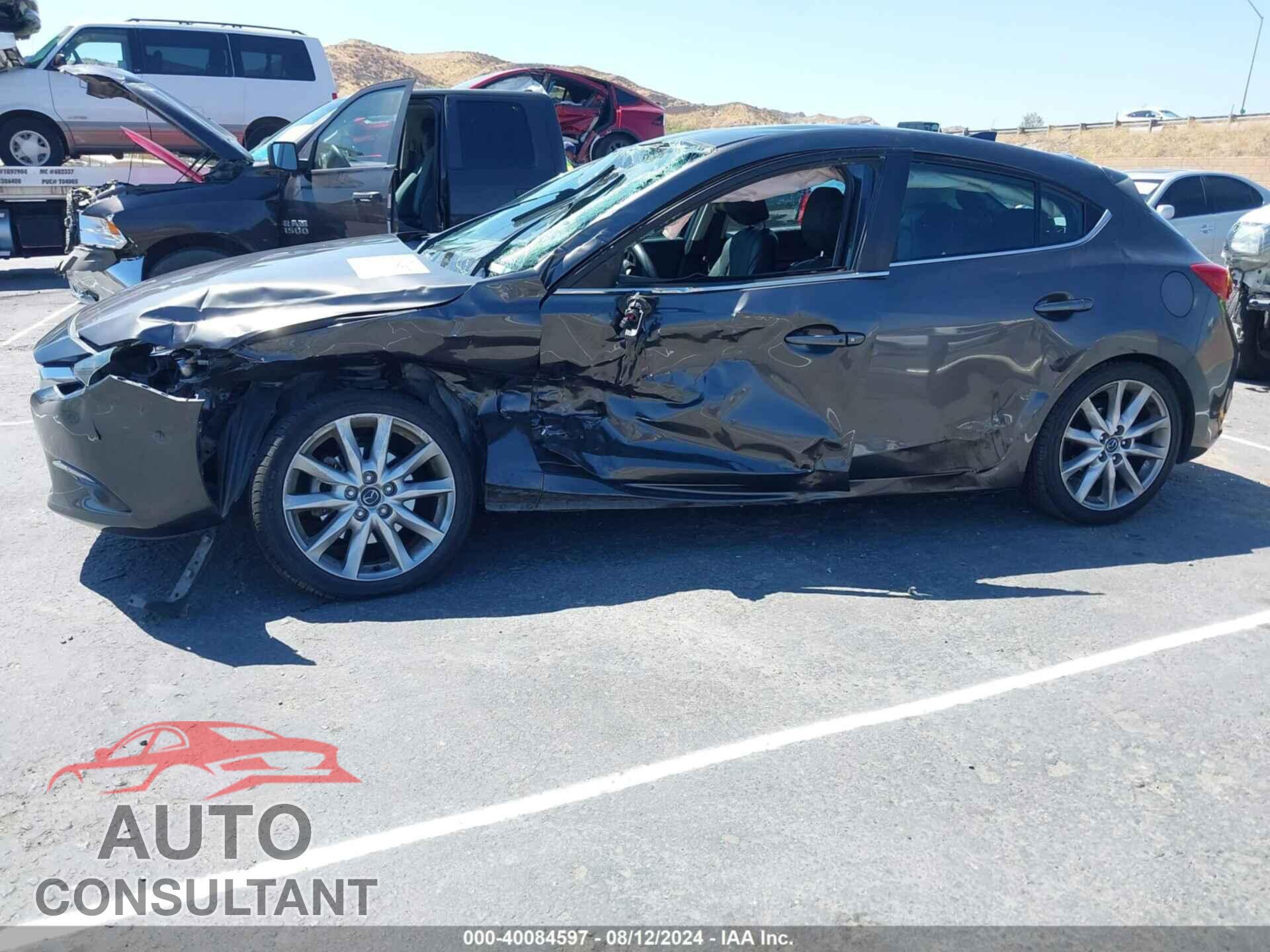 MAZDA MAZDA3 2017 - 3MZBN1M30HM147848