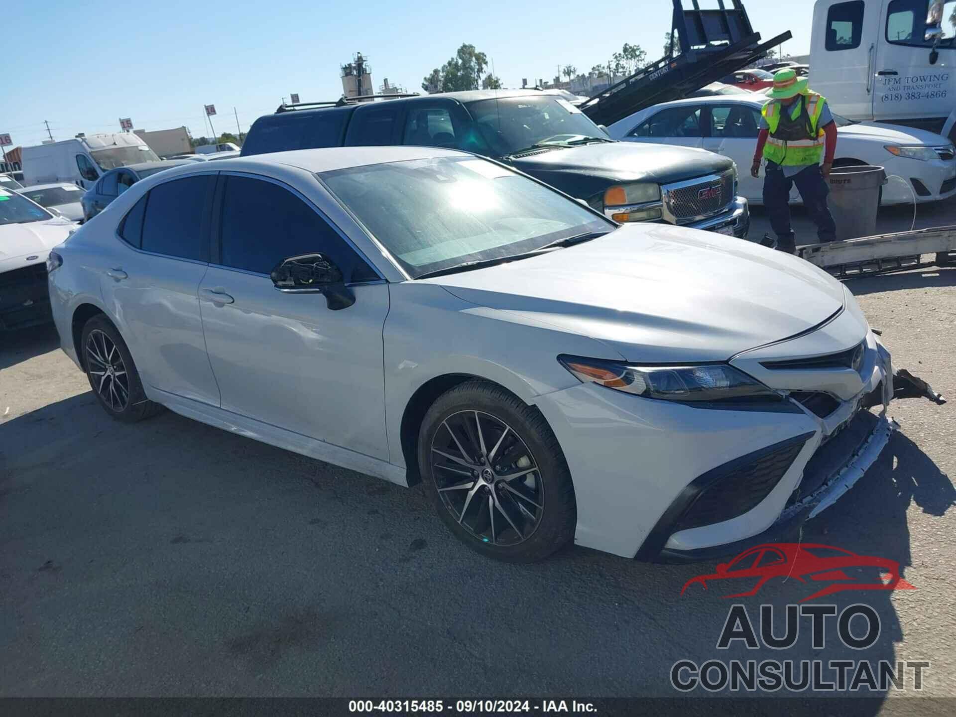 TOYOTA CAMRY 2023 - 4T1G11AK7PU107935
