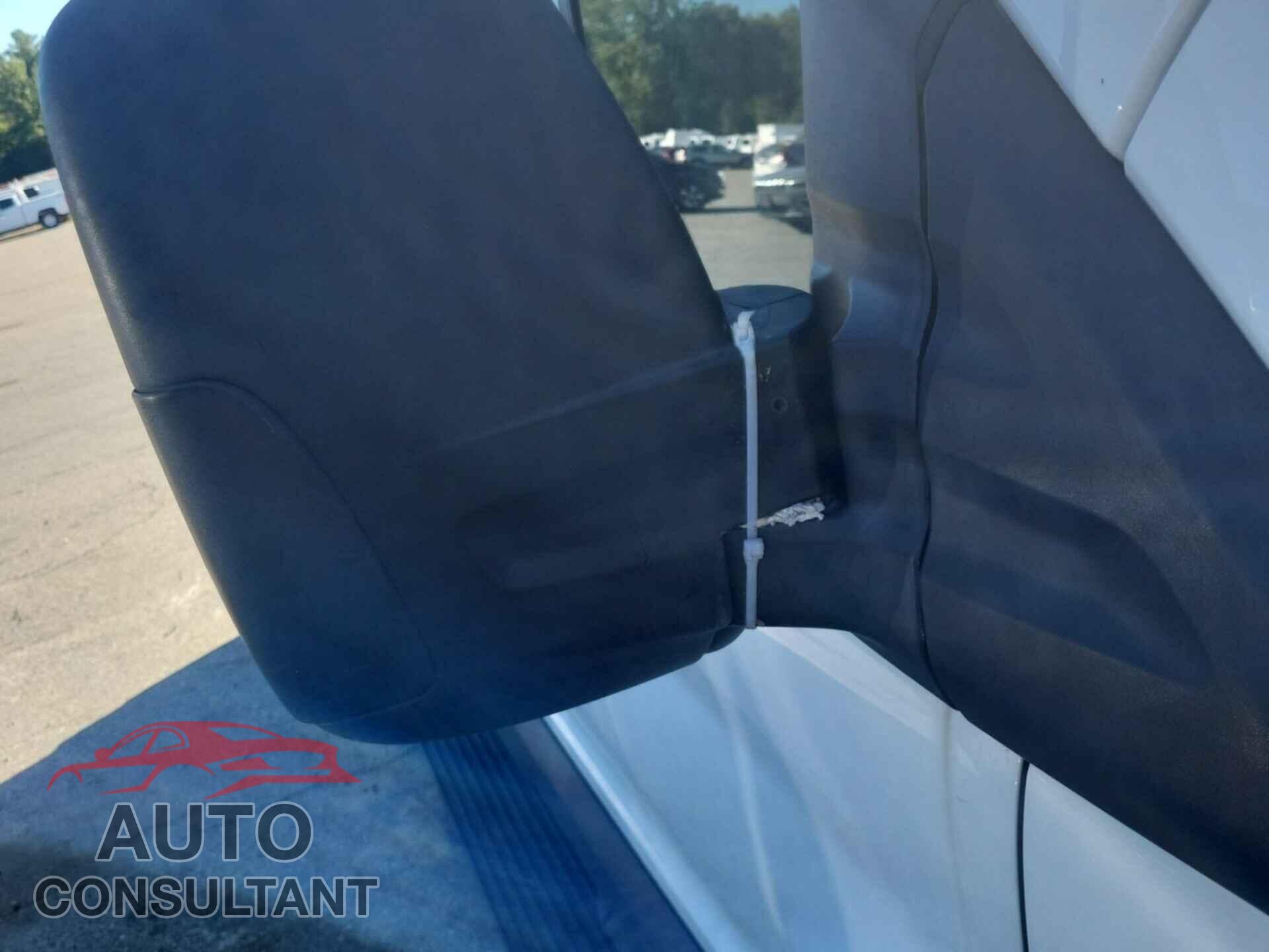 FORD TRANSIT 2017 - 1FTYE1YM0HKA82555