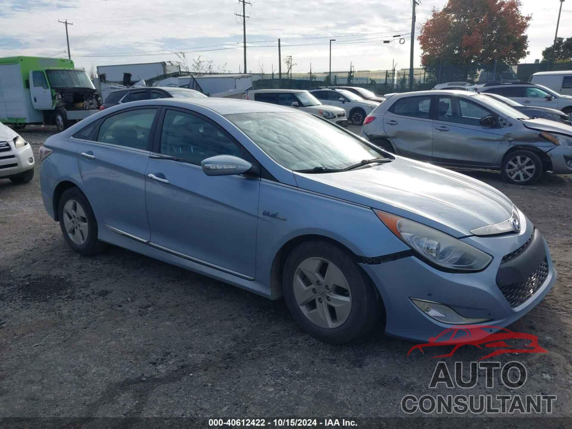 HYUNDAI SONATA HYBRID 2011 - KMHEC4A45BA006410