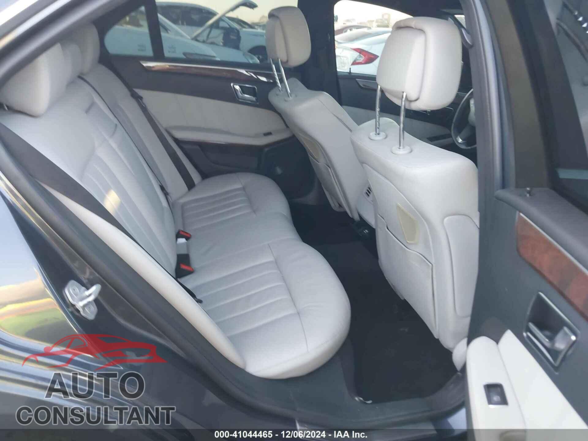 MERCEDES-BENZ E 550 2011 - WDDHF7CB5BA501752