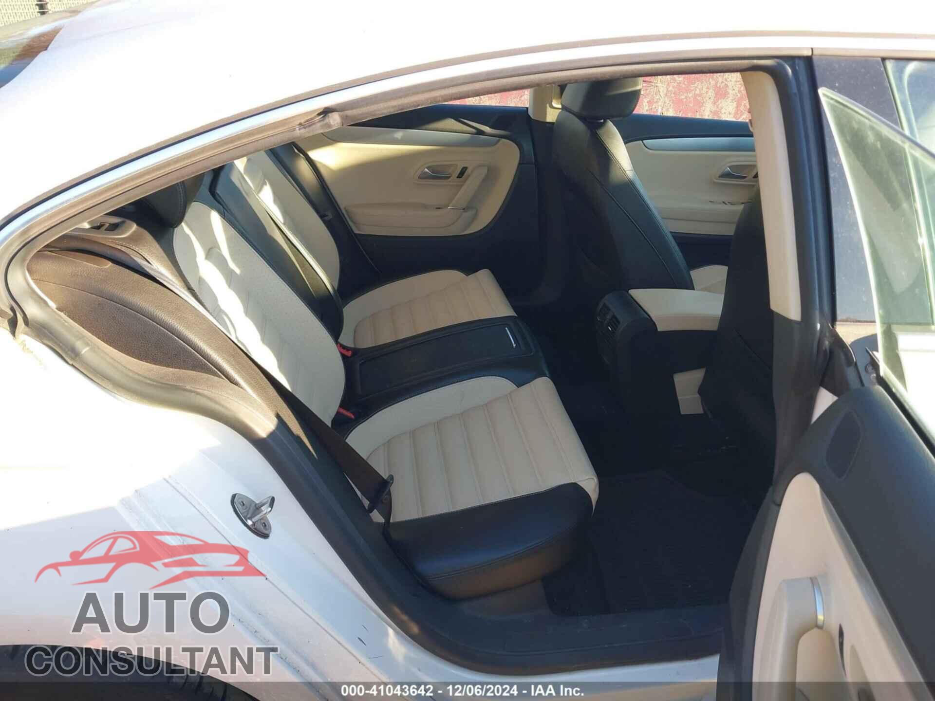 VOLKSWAGEN CC 2011 - WVWHP7AN3BE703440