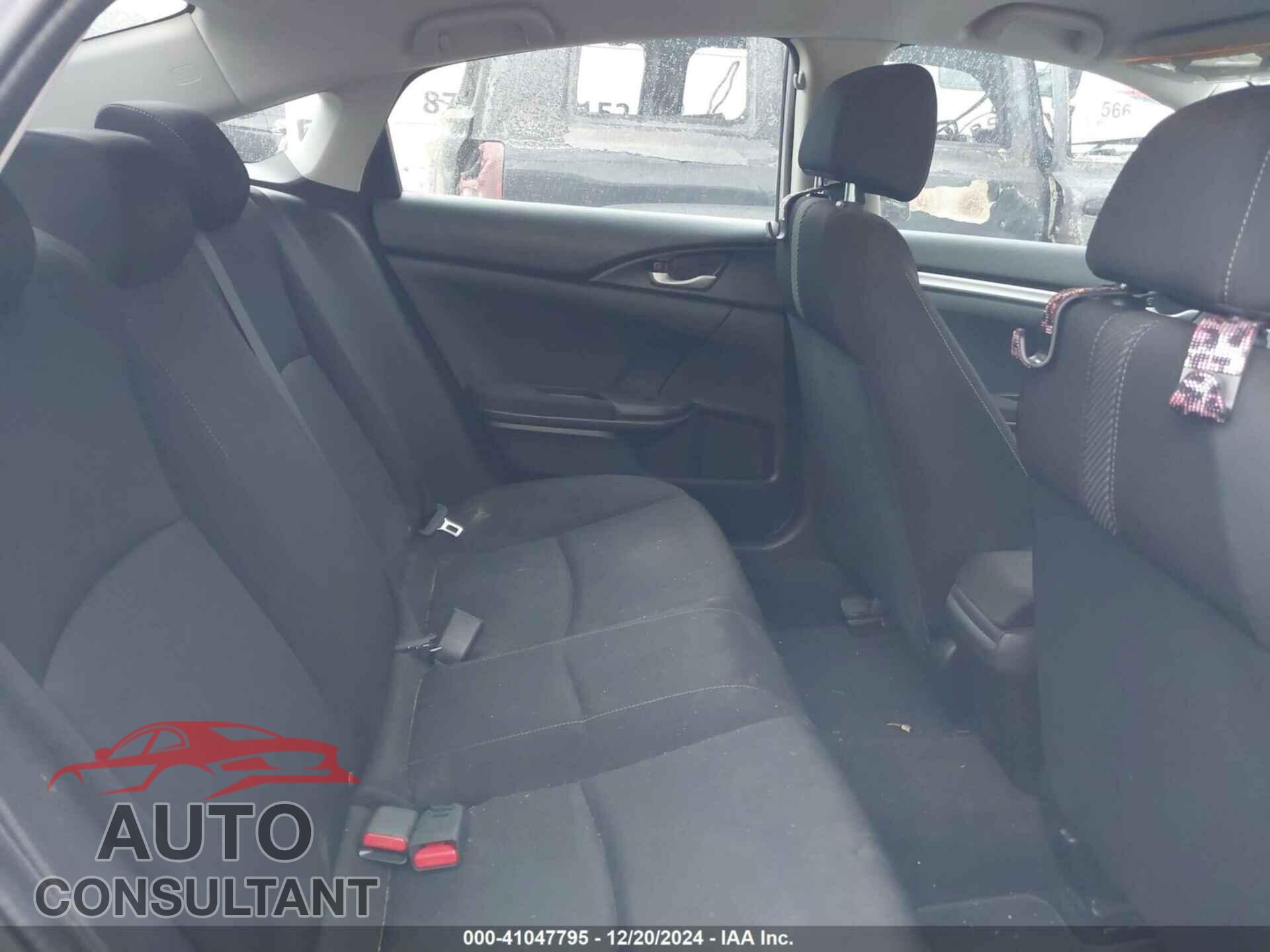 HONDA CIVIC 2018 - 2HGFC2F53JH541199