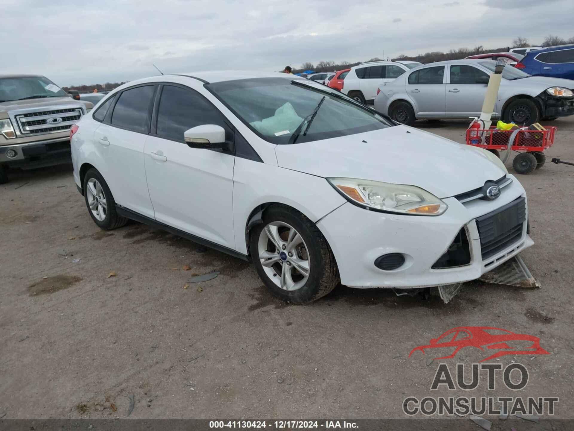 FORD FOCUS 2014 - 1FADP3F22EL430339