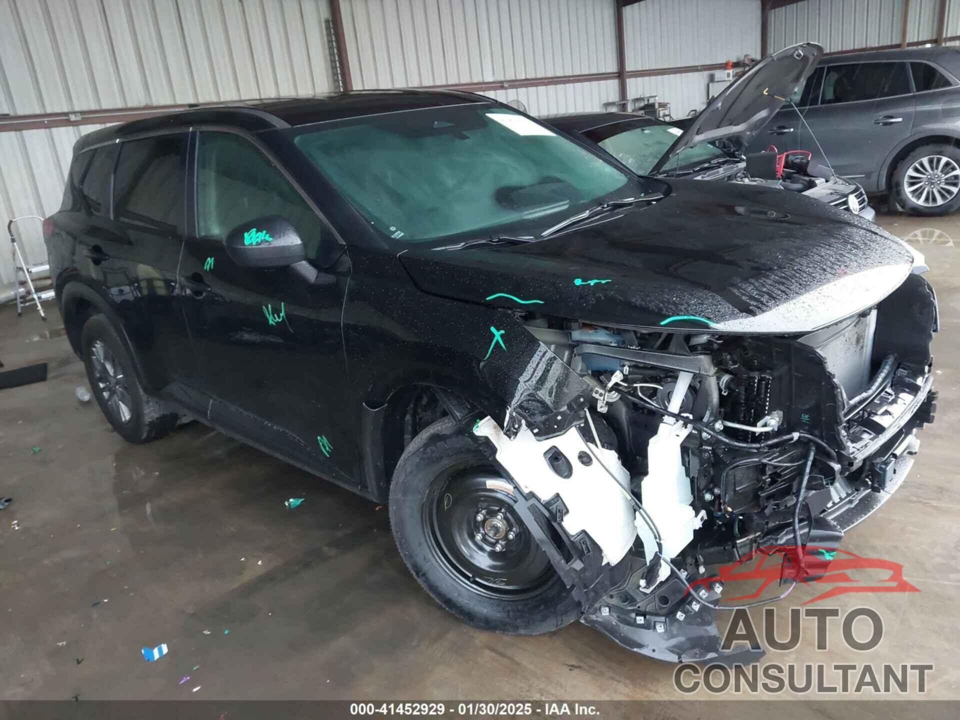 NISSAN ROGUE 2024 - 5N1BT3AB2RC673106