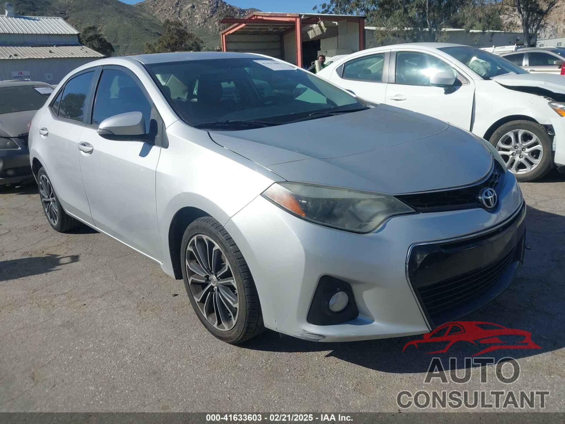 TOYOTA COROLLA 2015 - 5YFBURHE7FP256569